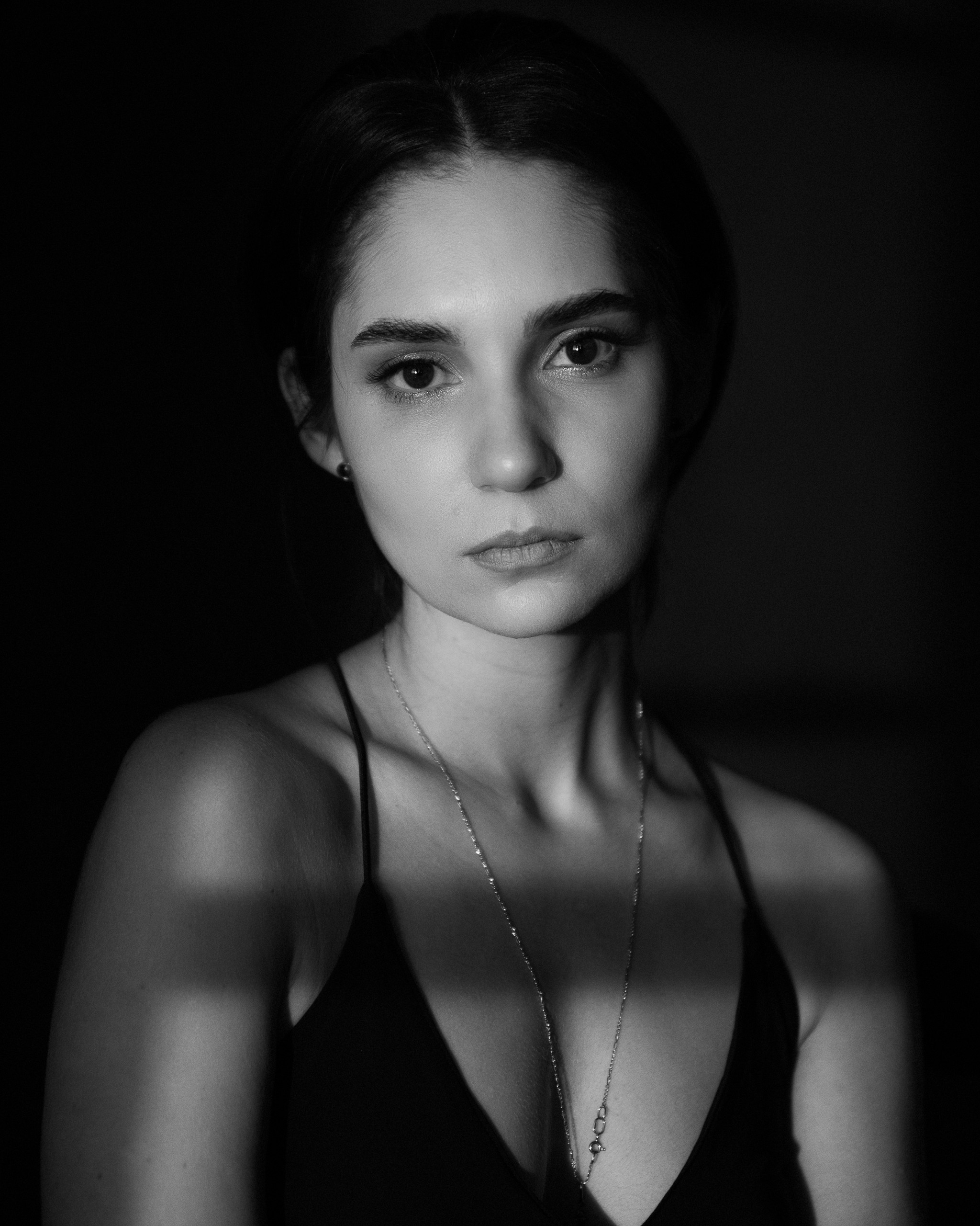 Частная съемка женского портрета. Портретный фотограф Белград Матвей Кармаков