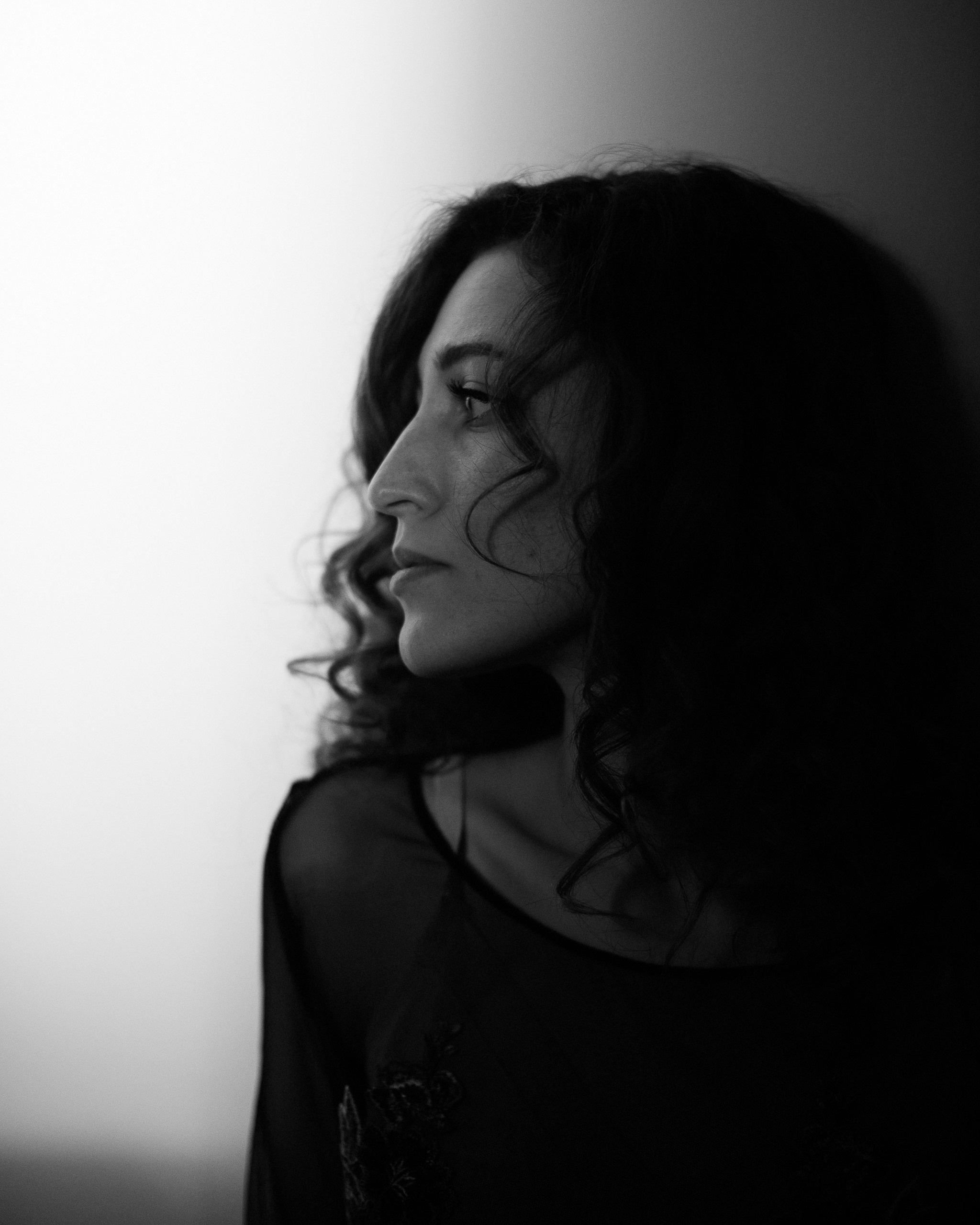 Творческая съемка женского портрета. Портретный фотограф Белград Матвей Кармаков