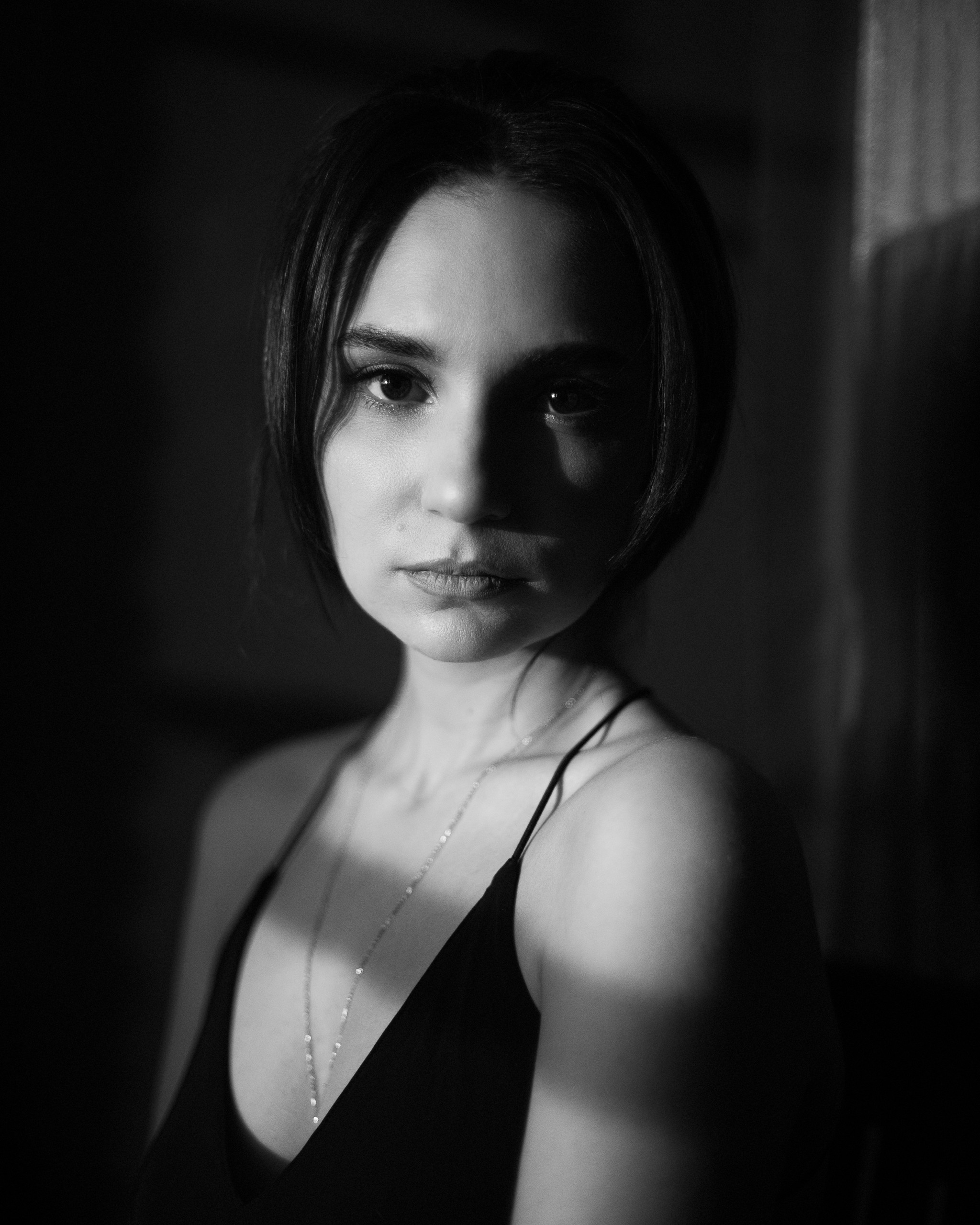 Частная съемка женского портрета. Портретный фотограф Белград Матвей Кармаков