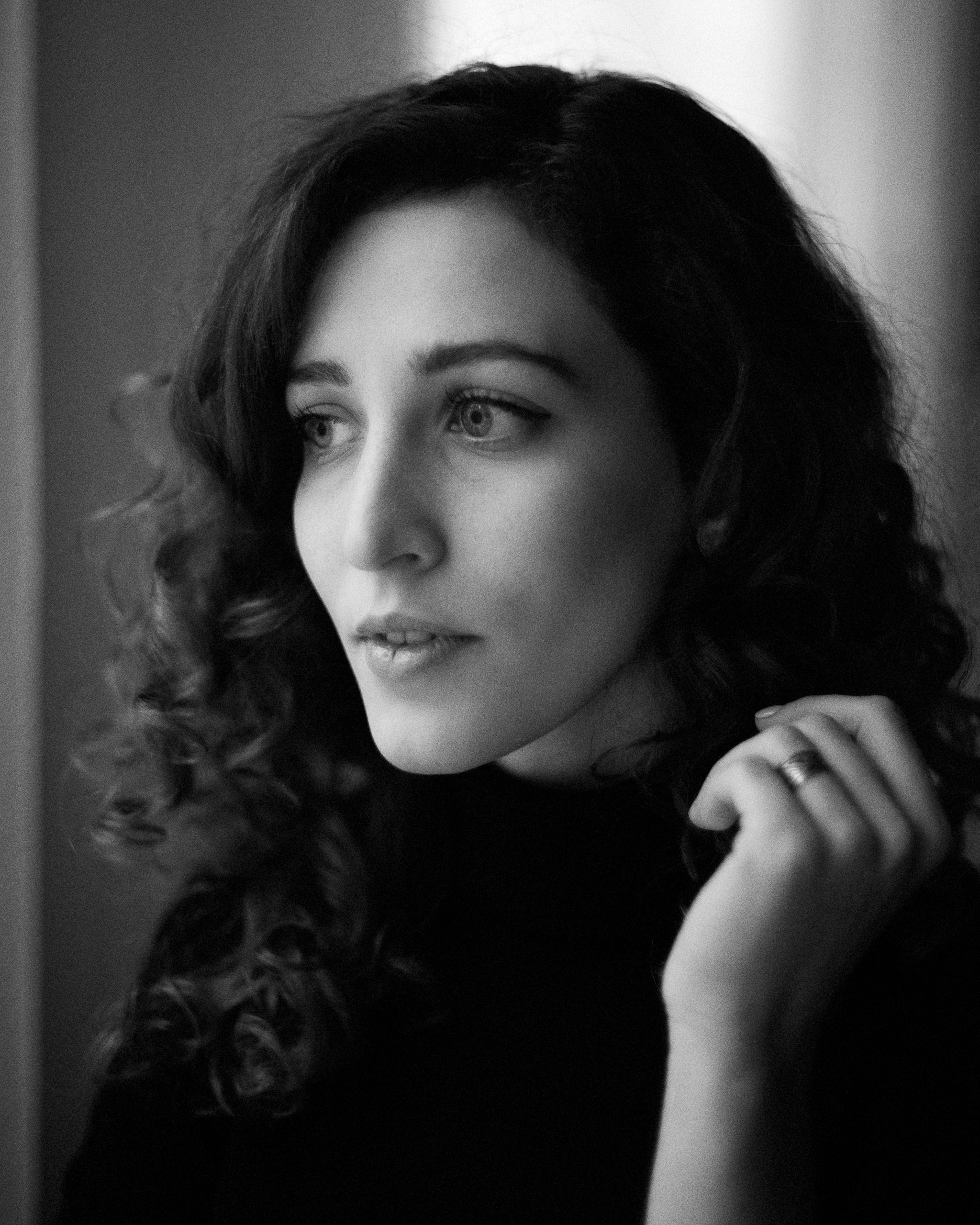 Творческая съемка женского портрета. Портретный фотограф Белград Матвей Кармаков