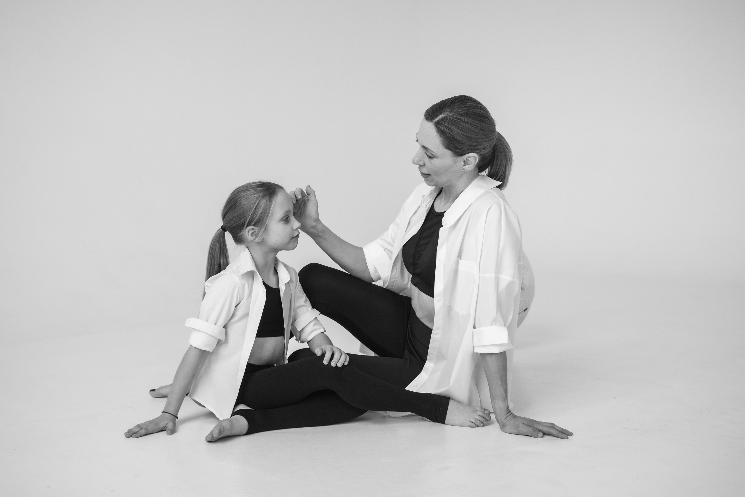 Мама и дочь. Главная