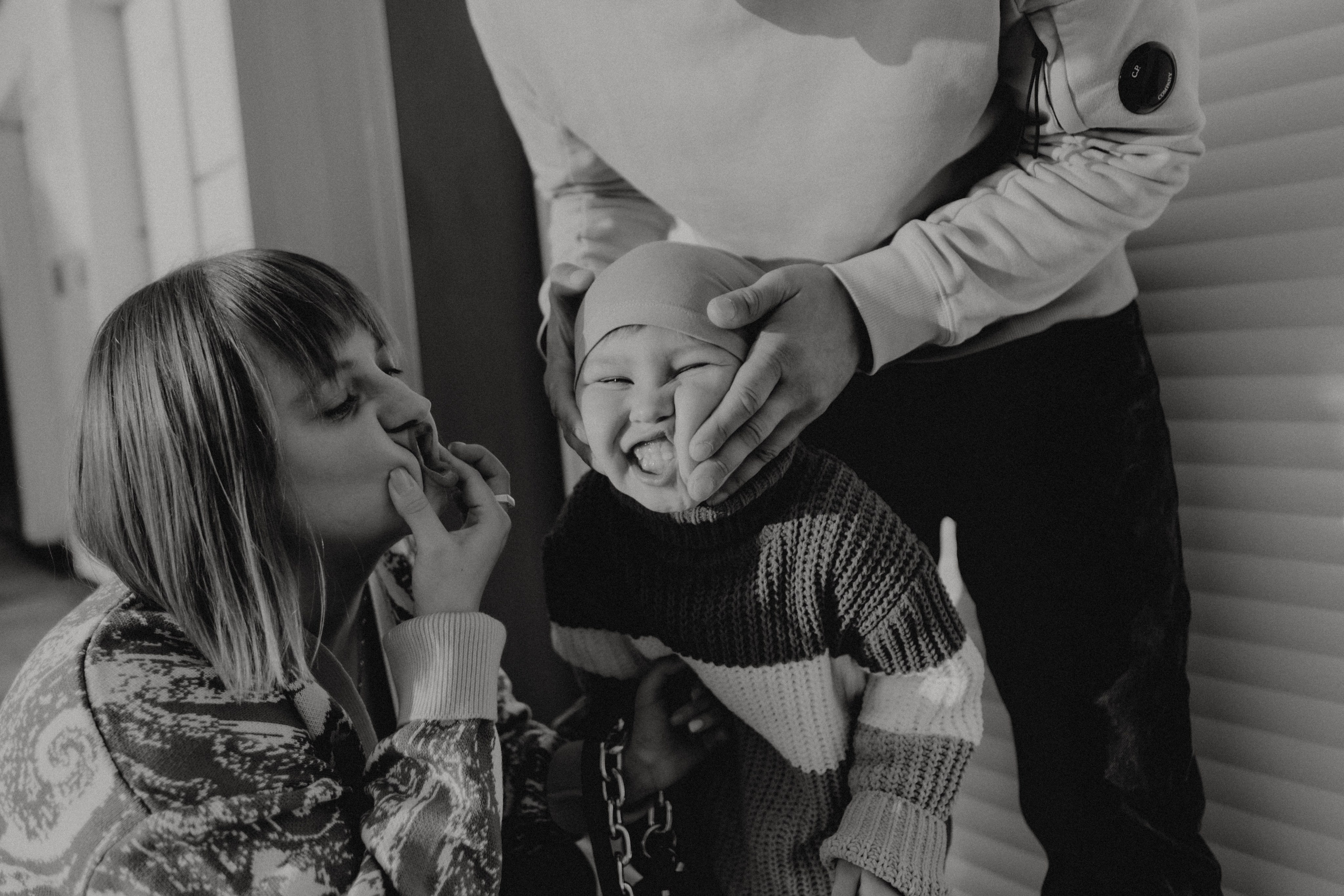 Лида, Ринат и малыш Елисей. Свадебный фотограф Оля Григунова