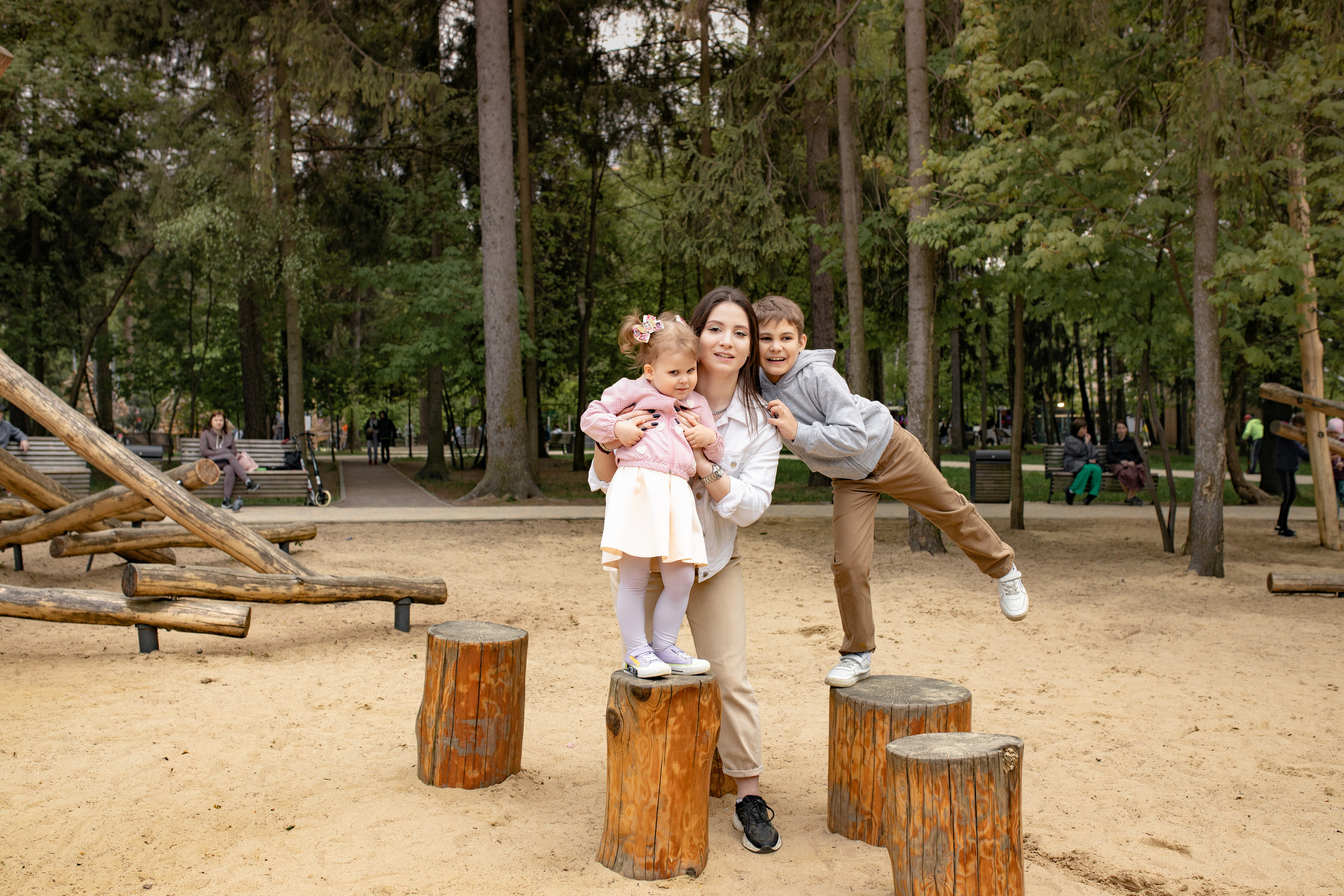 Семейная фотосессия в парке. Фотограф в Железнодорожном и Балашихе