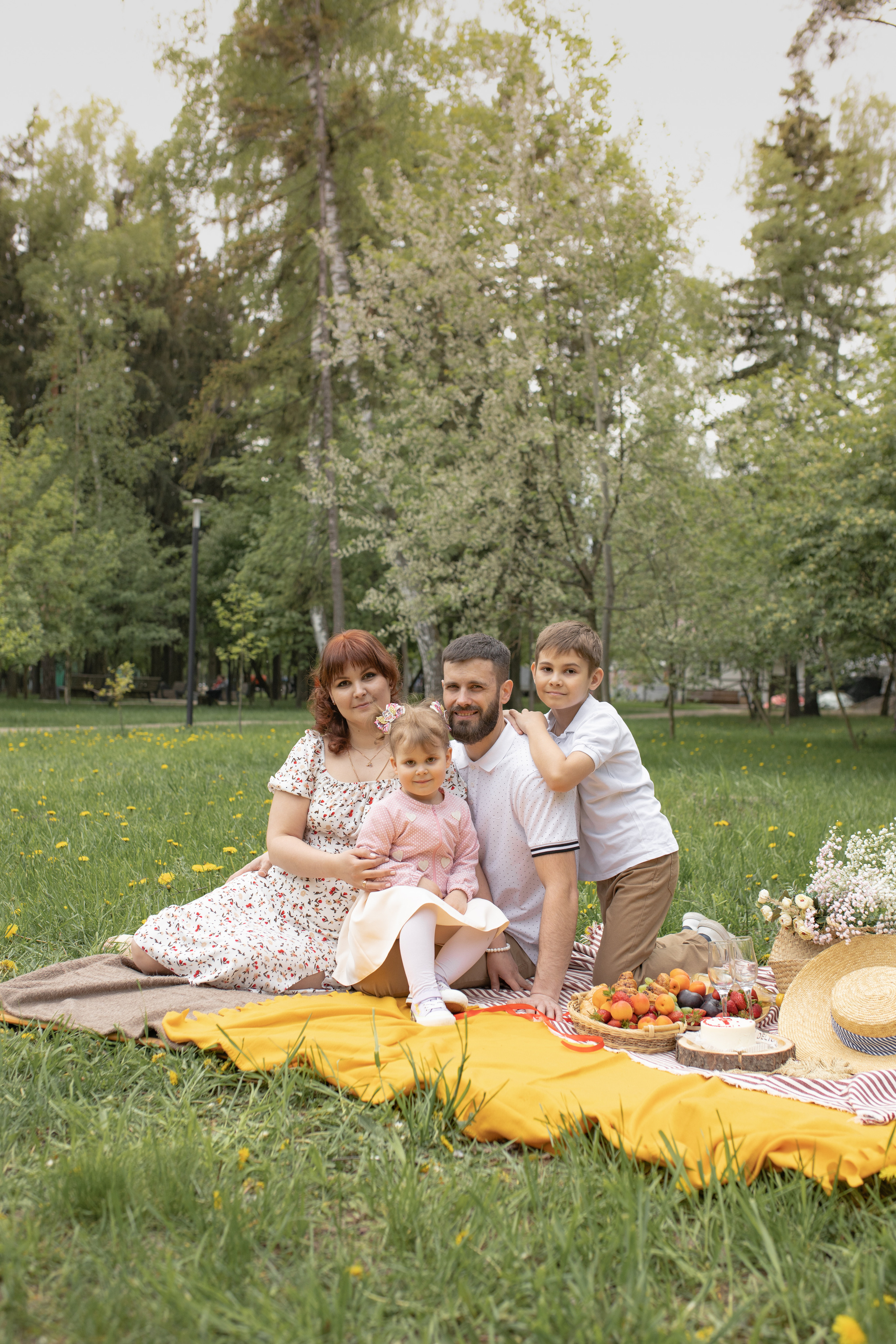 Семейная фотосессия в парке. Фотограф в Железнодорожном и Балашихе