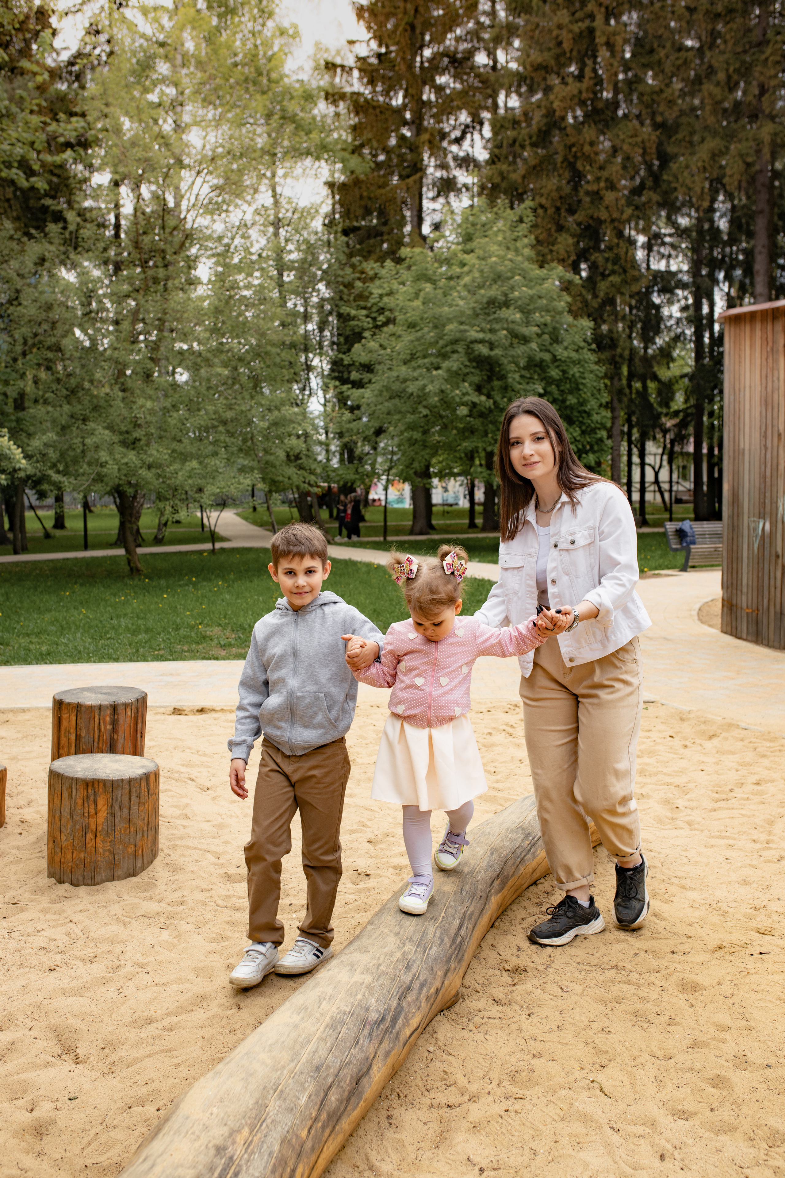 Семейная фотосессия в парке. Фотограф в Железнодорожном и Балашихе