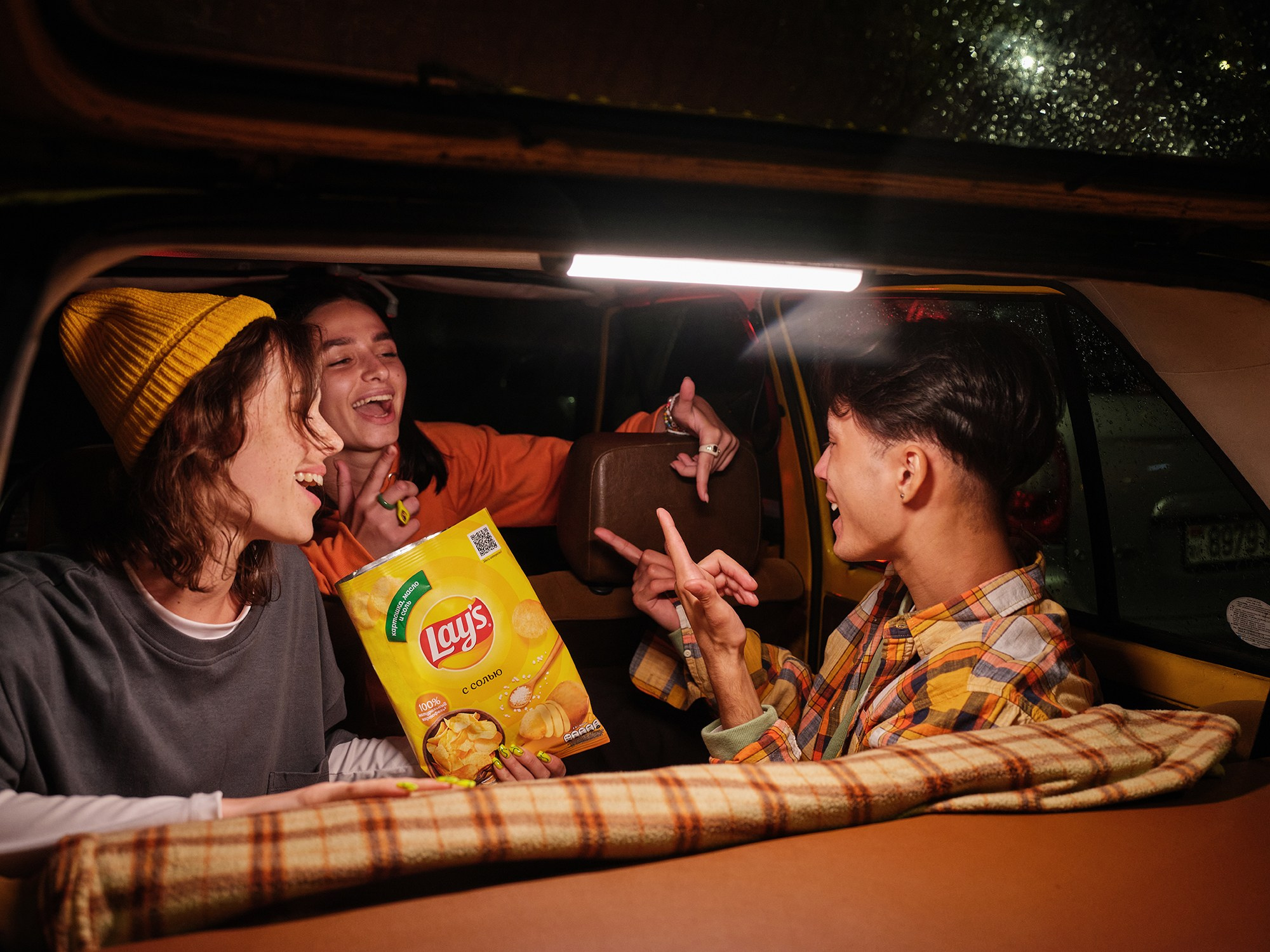 Advertising. I have been photographing for you for more than 15 years in Minsk and