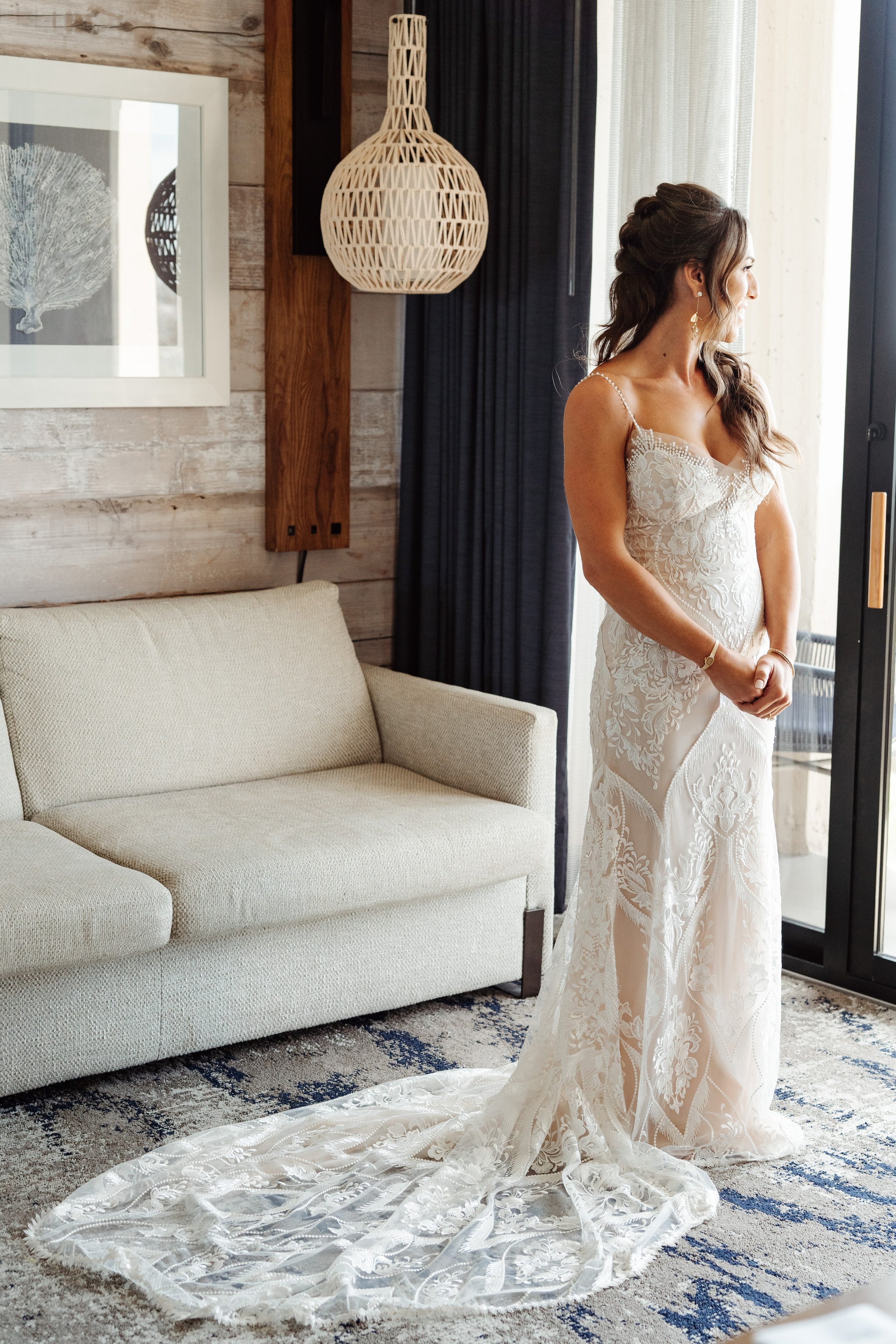 2025-08-16_BryanAmber. Ретушер Зенькевич Света