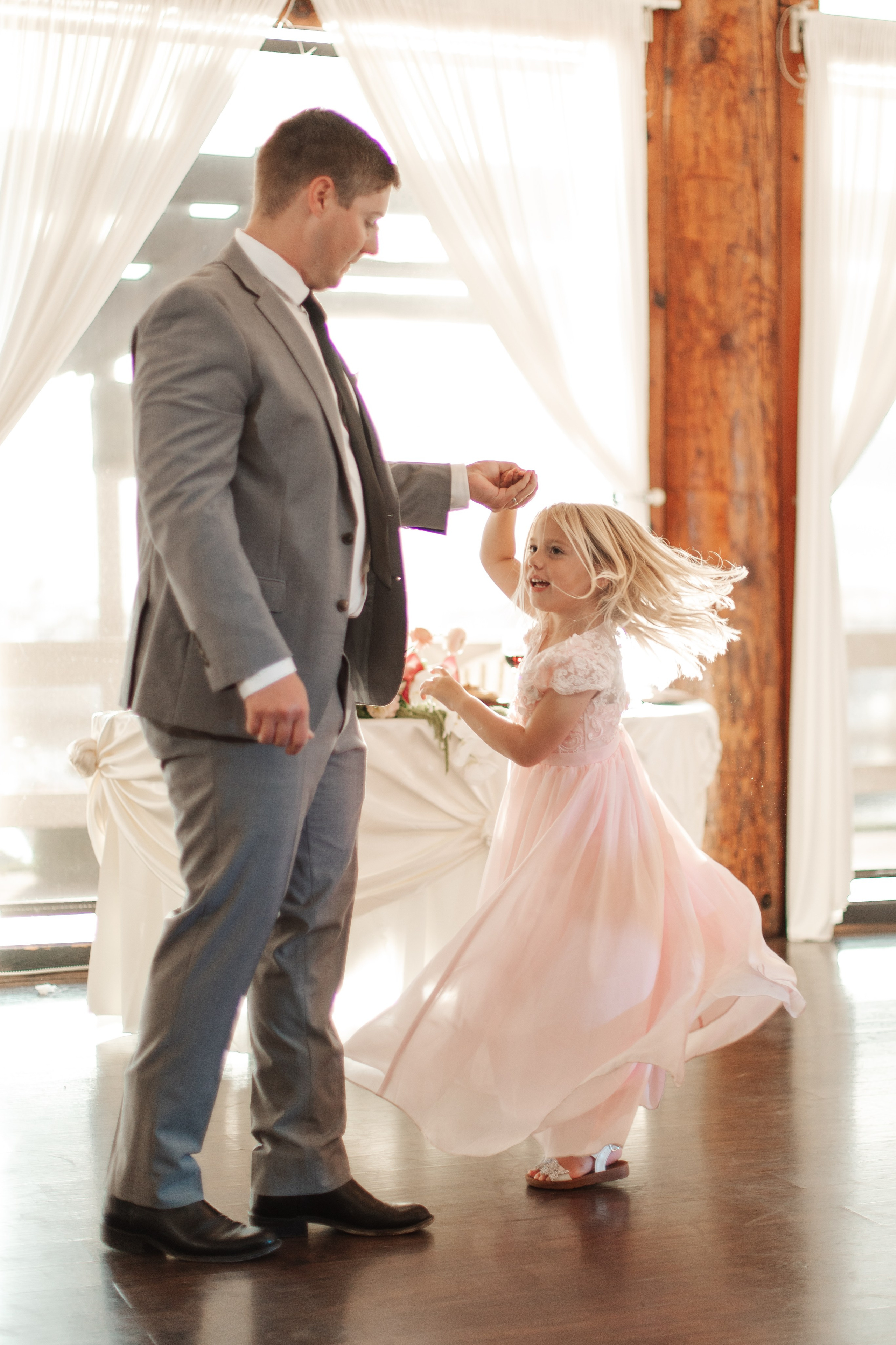 2025-08-16_BryanAmber. Ретушер Зенькевич Света