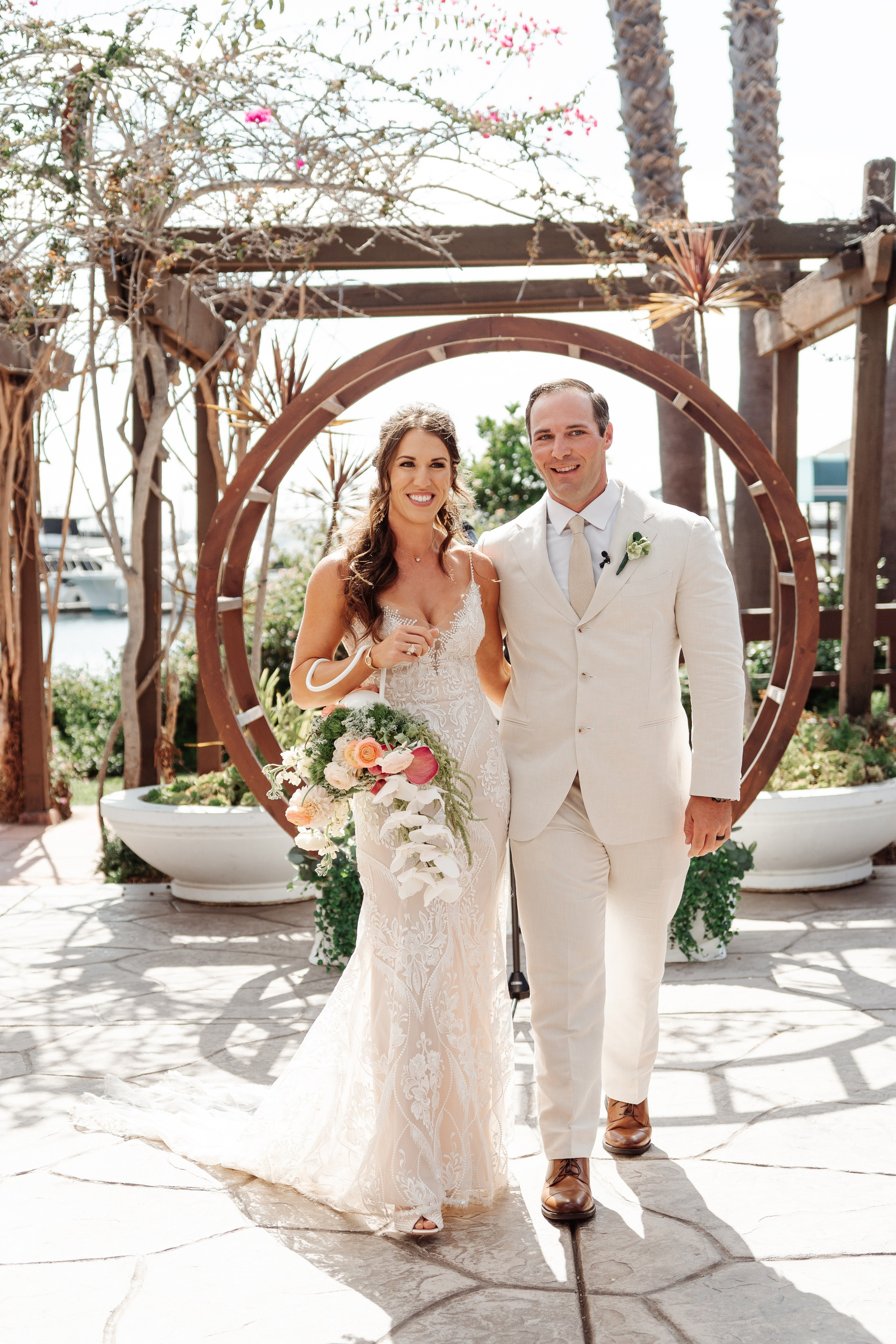 2025-08-16_BryanAmber. Ретушер Зенькевич Света