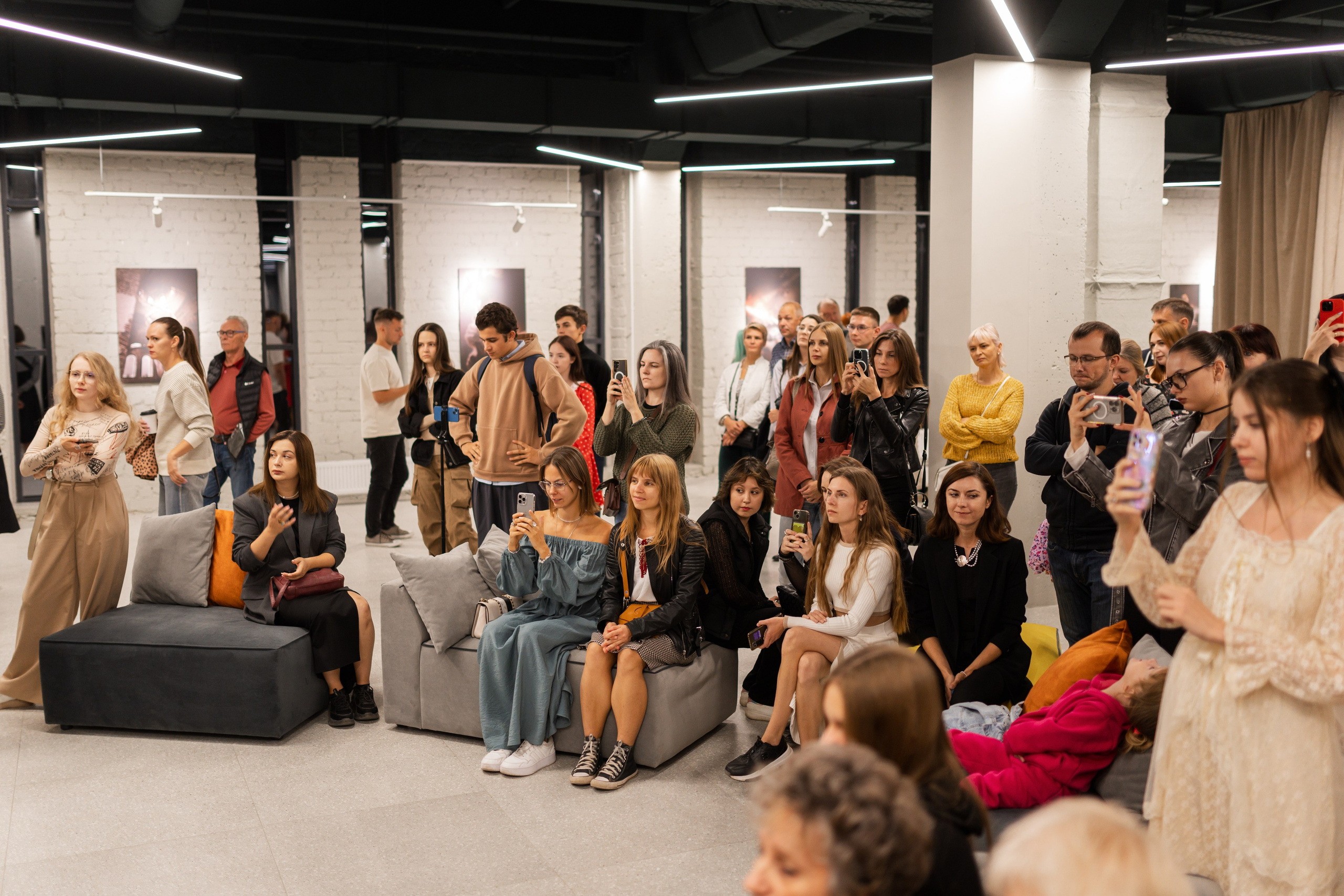 Фотовыставка. Фотограф Островская Юлия