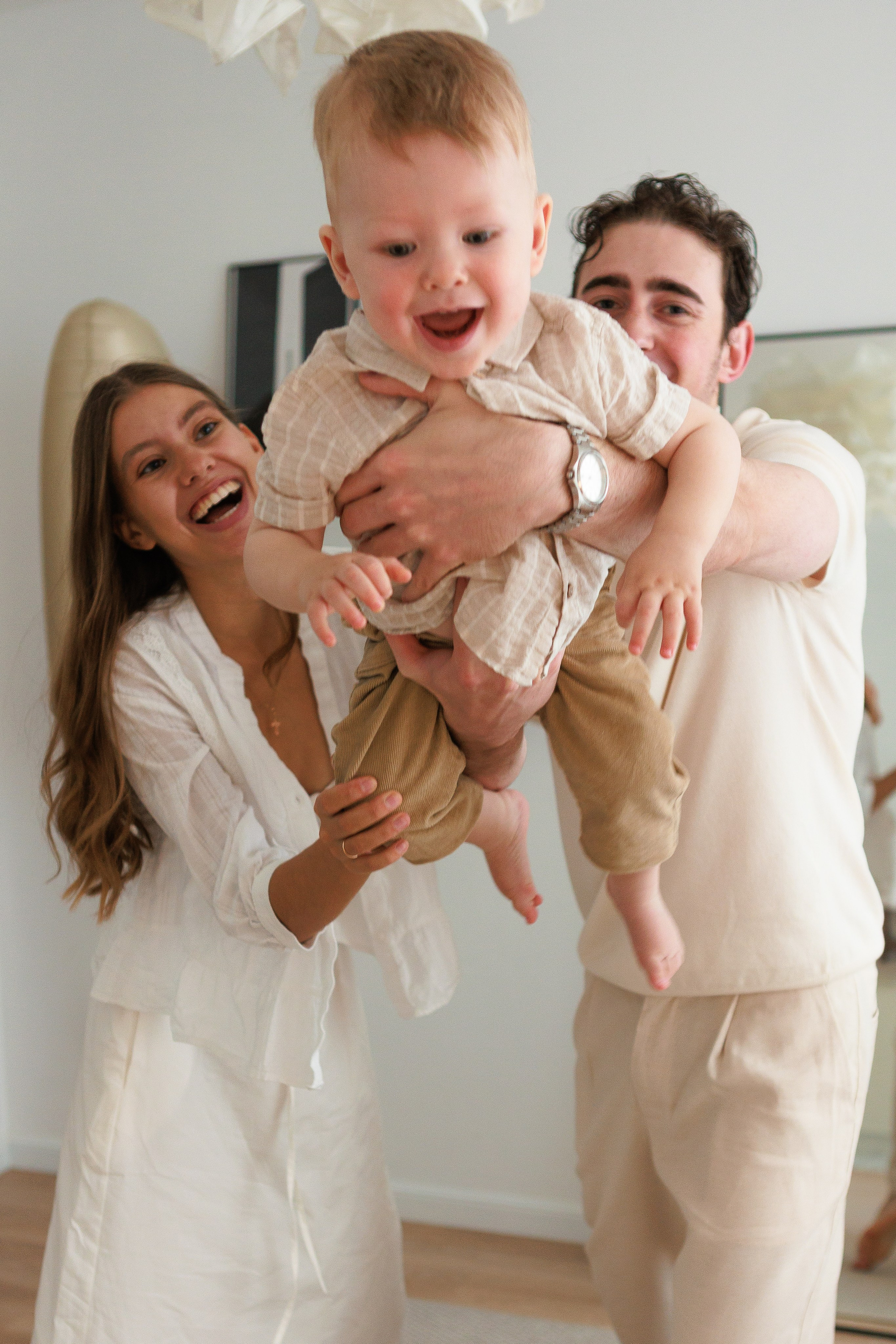 Ксюша, Саша и Мироша. Главная