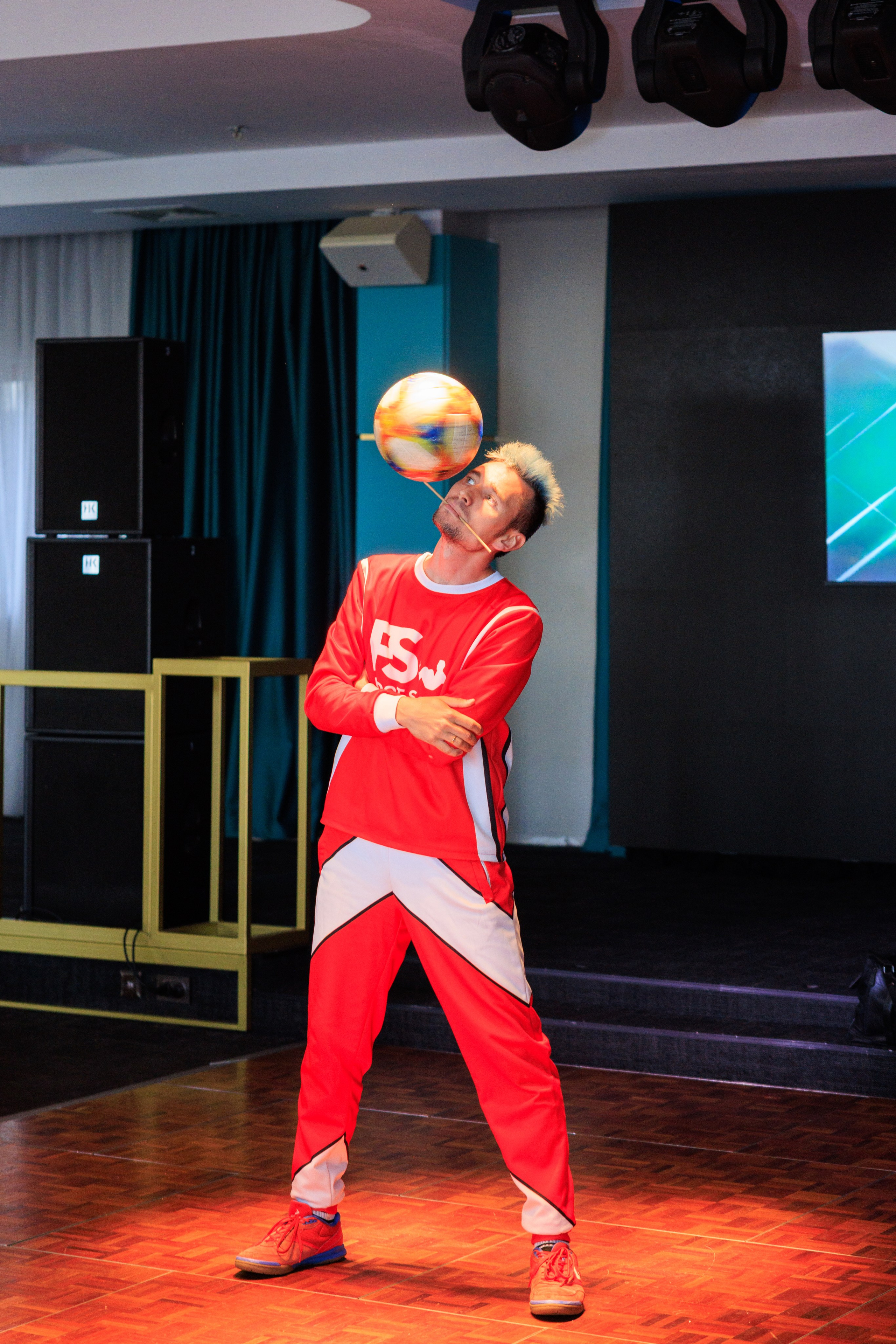 Выпускной лицея 244. Фотограф Александр Заломаев