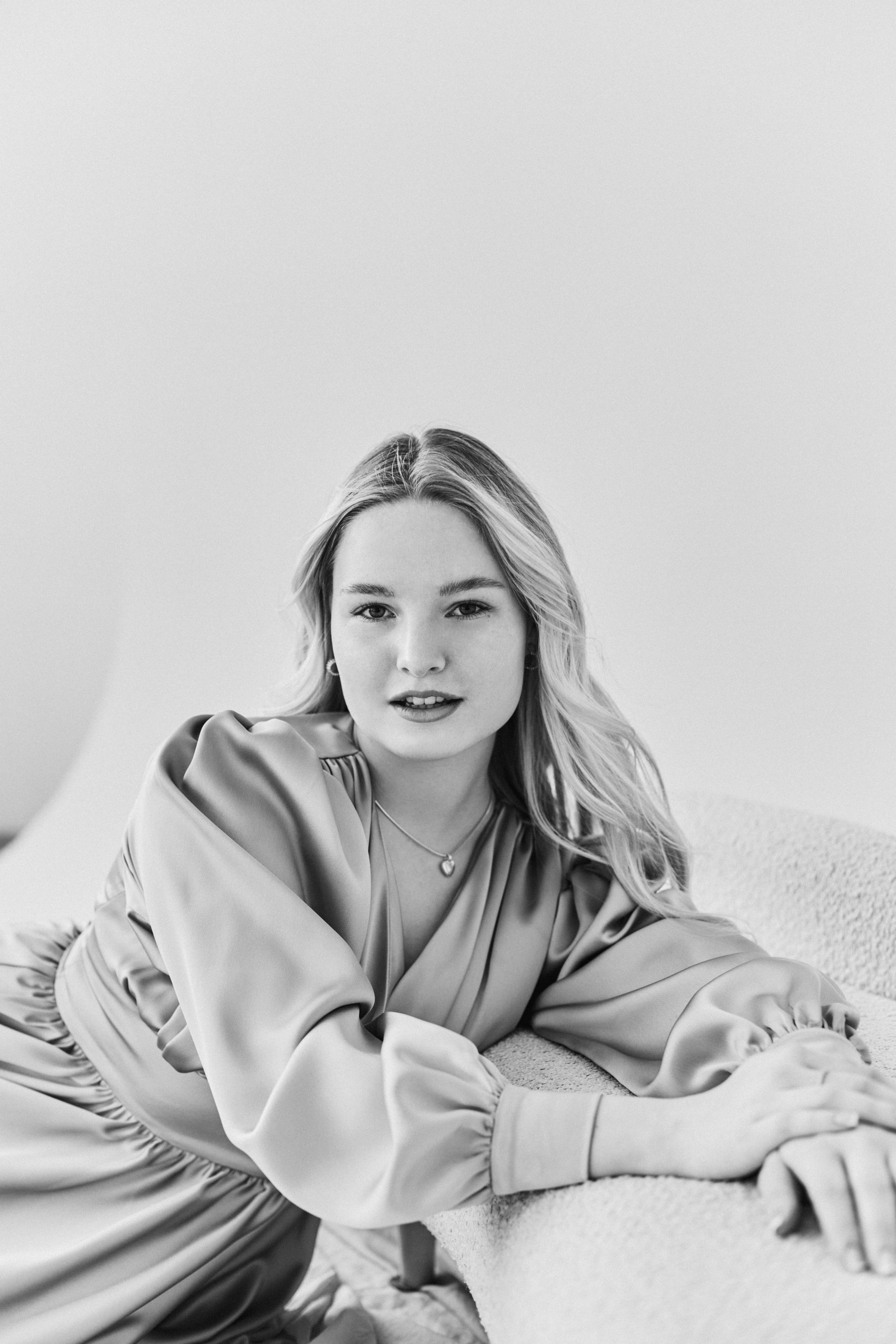 Монника. Свадебный салон-ателье Бонжур в Минске Bonjour