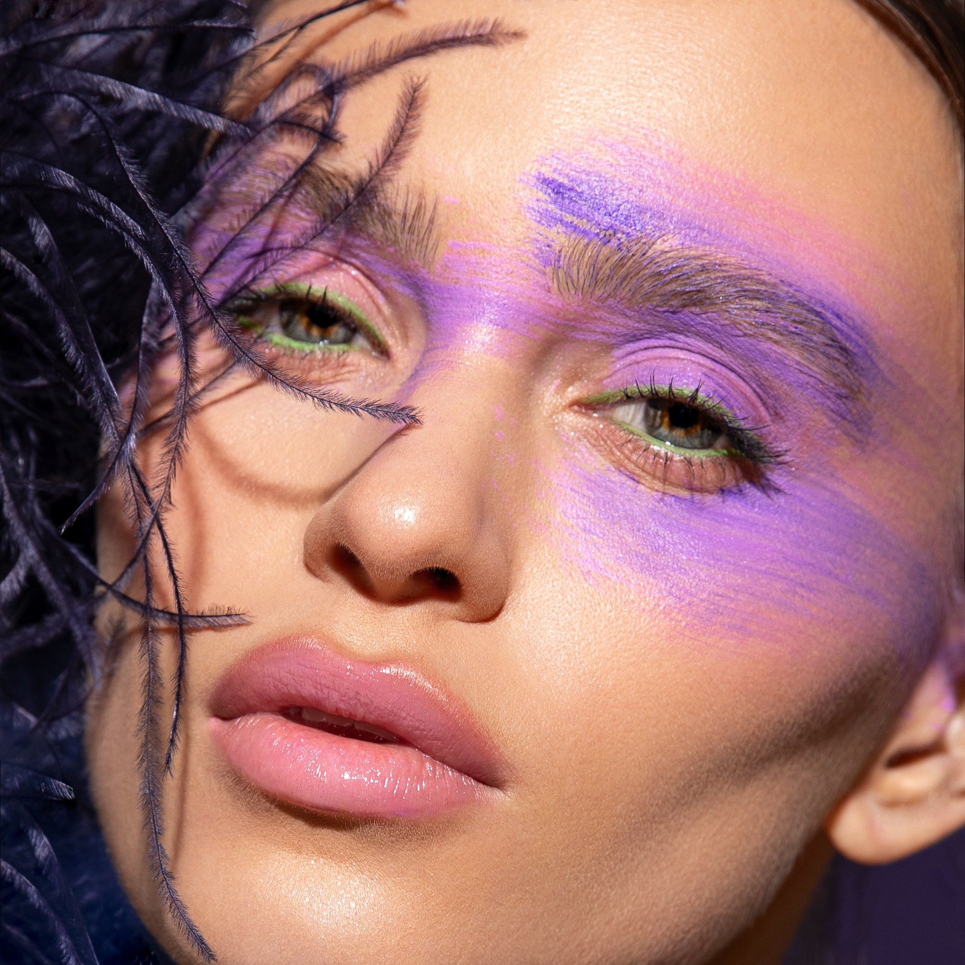 Съёмка косметики, парфюмерии, средств ухода (бьюти-бренды). Контент для визажистов, стилистов, блогеров. Рекламный фотограф Ксения Вершинина | Москва