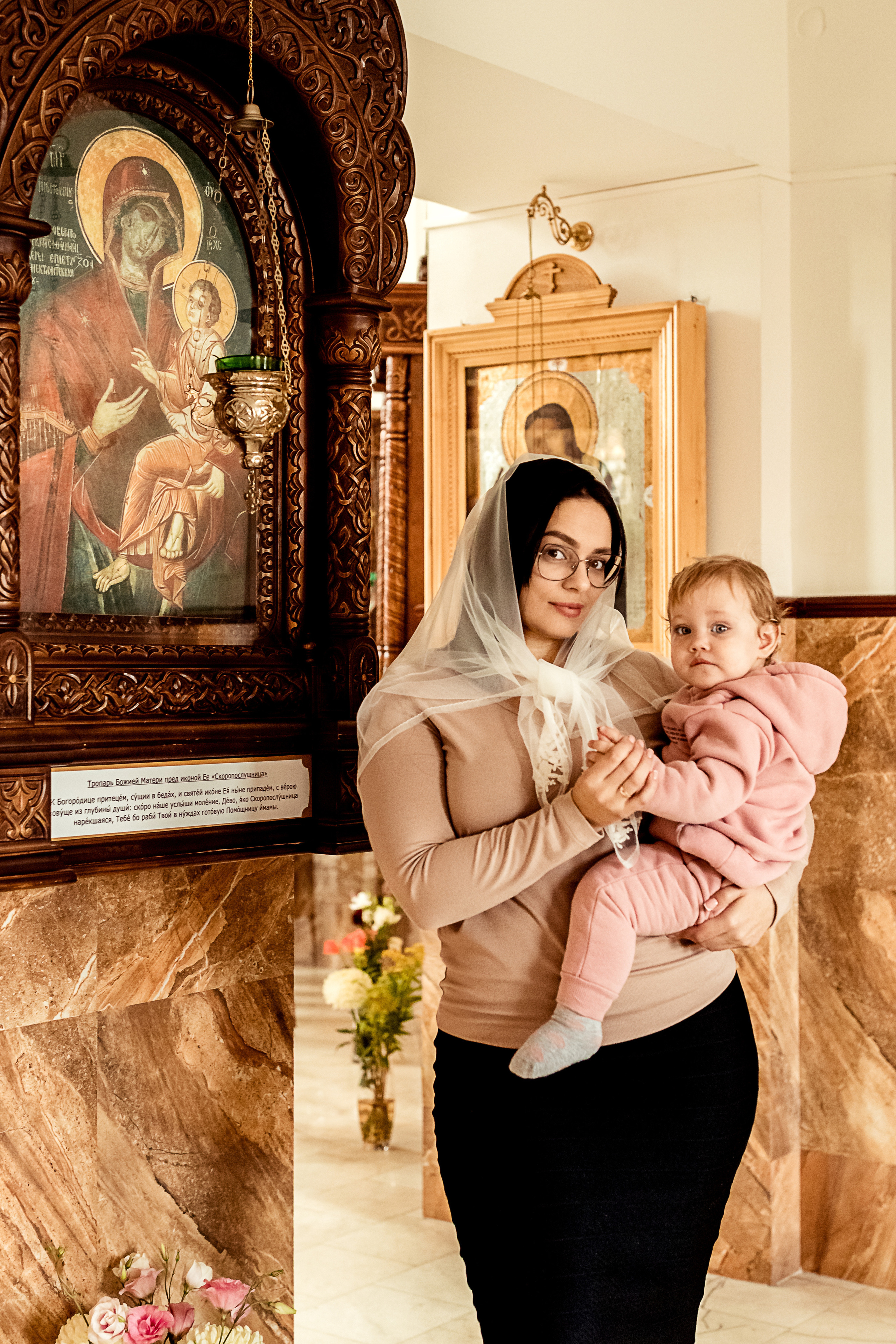Съемки в храме. Семейный и церковный фотограф в Нефтеюганске