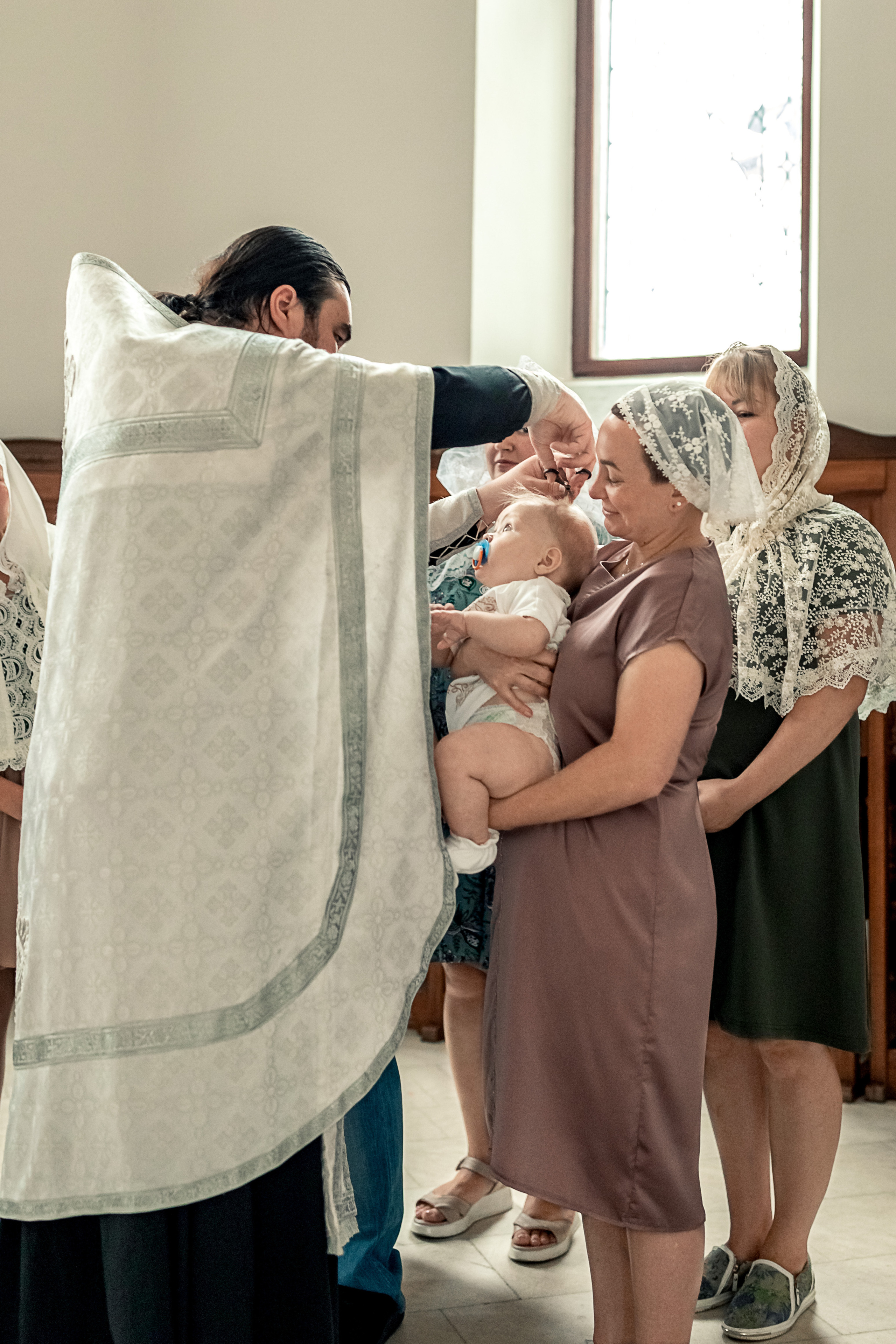Съемки в храме. Семейный и церковный фотограф в Нефтеюганске