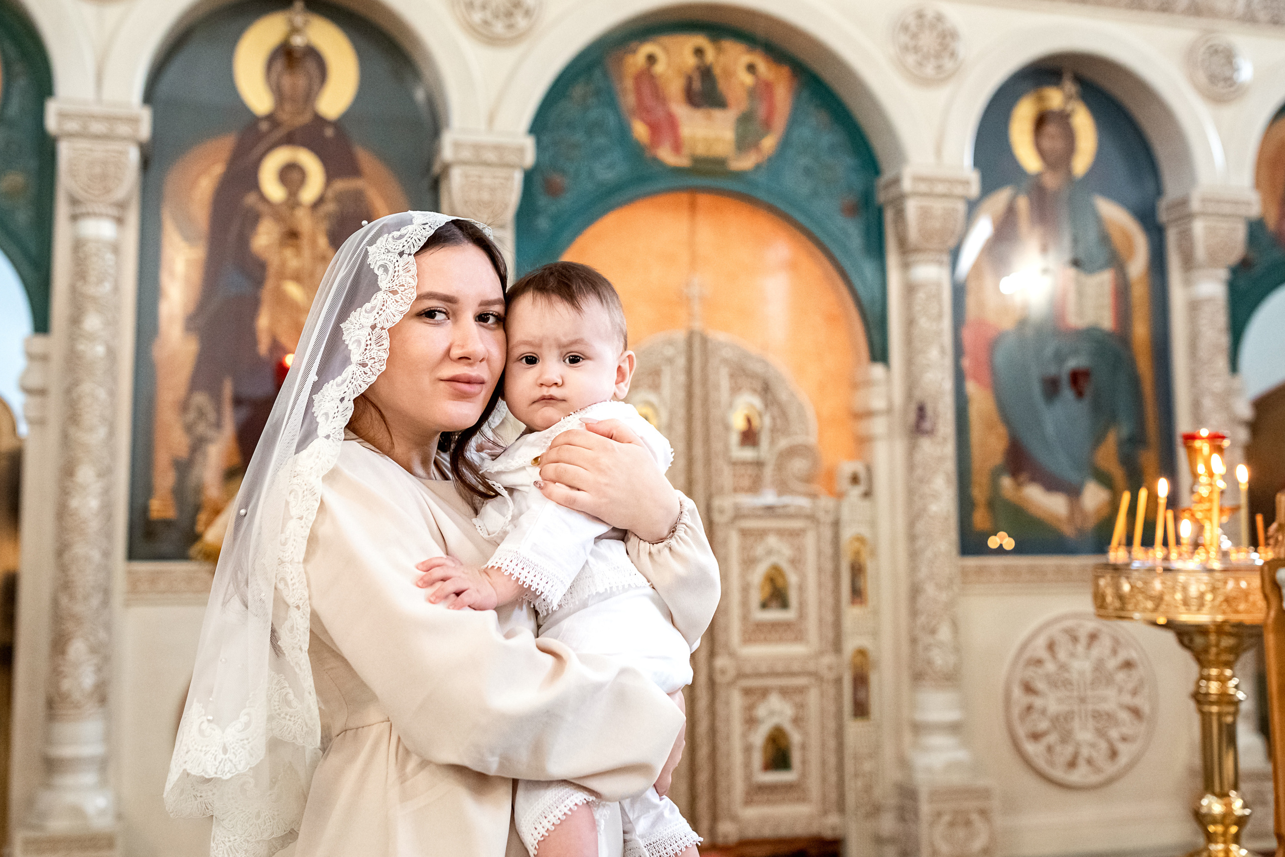 Съемки в храме. Семейный и церковный фотограф в Нефтеюганске