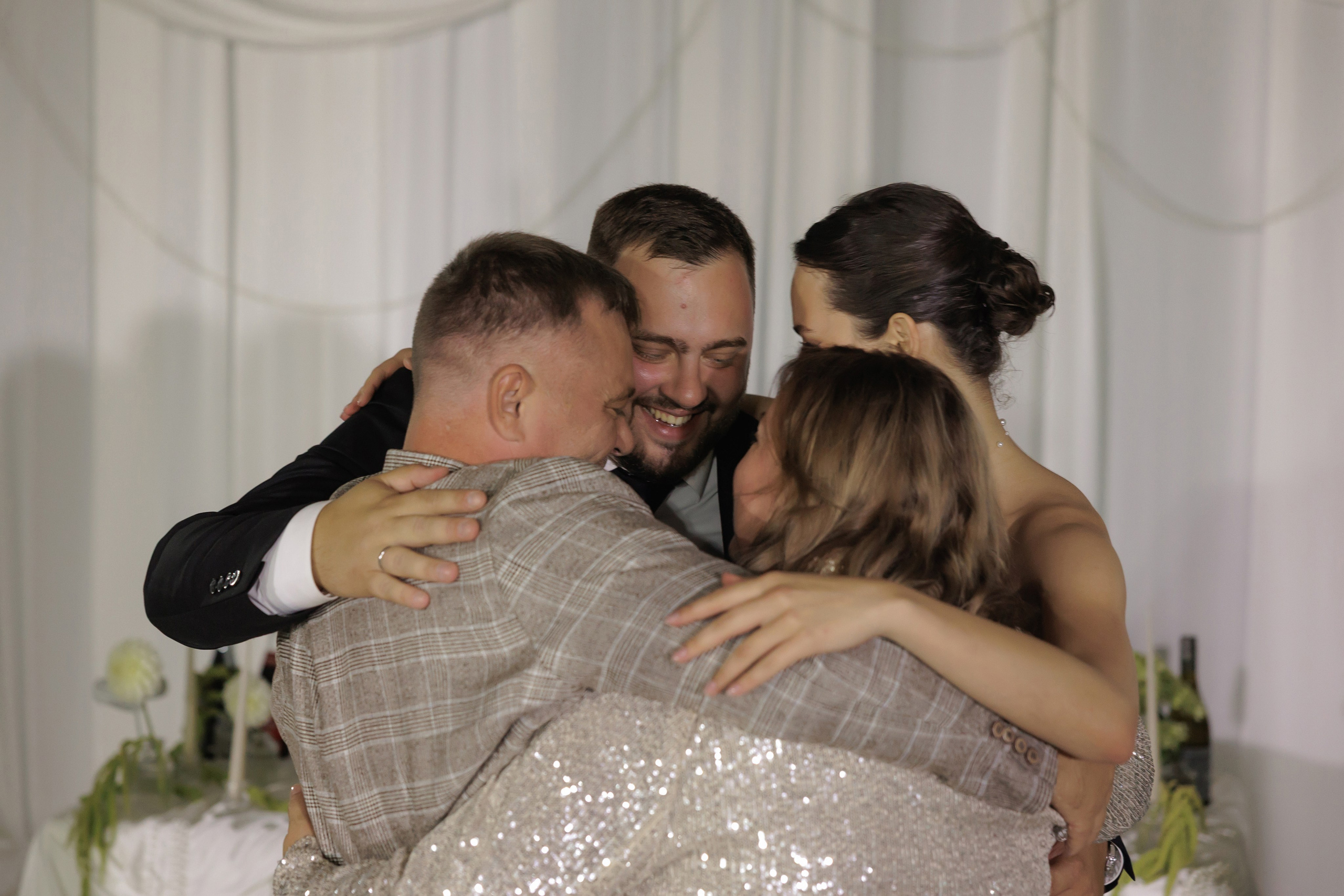 Ты рядом со мной, и это — самый чистый кайф! ♥. Свадебный фотограф Калининград