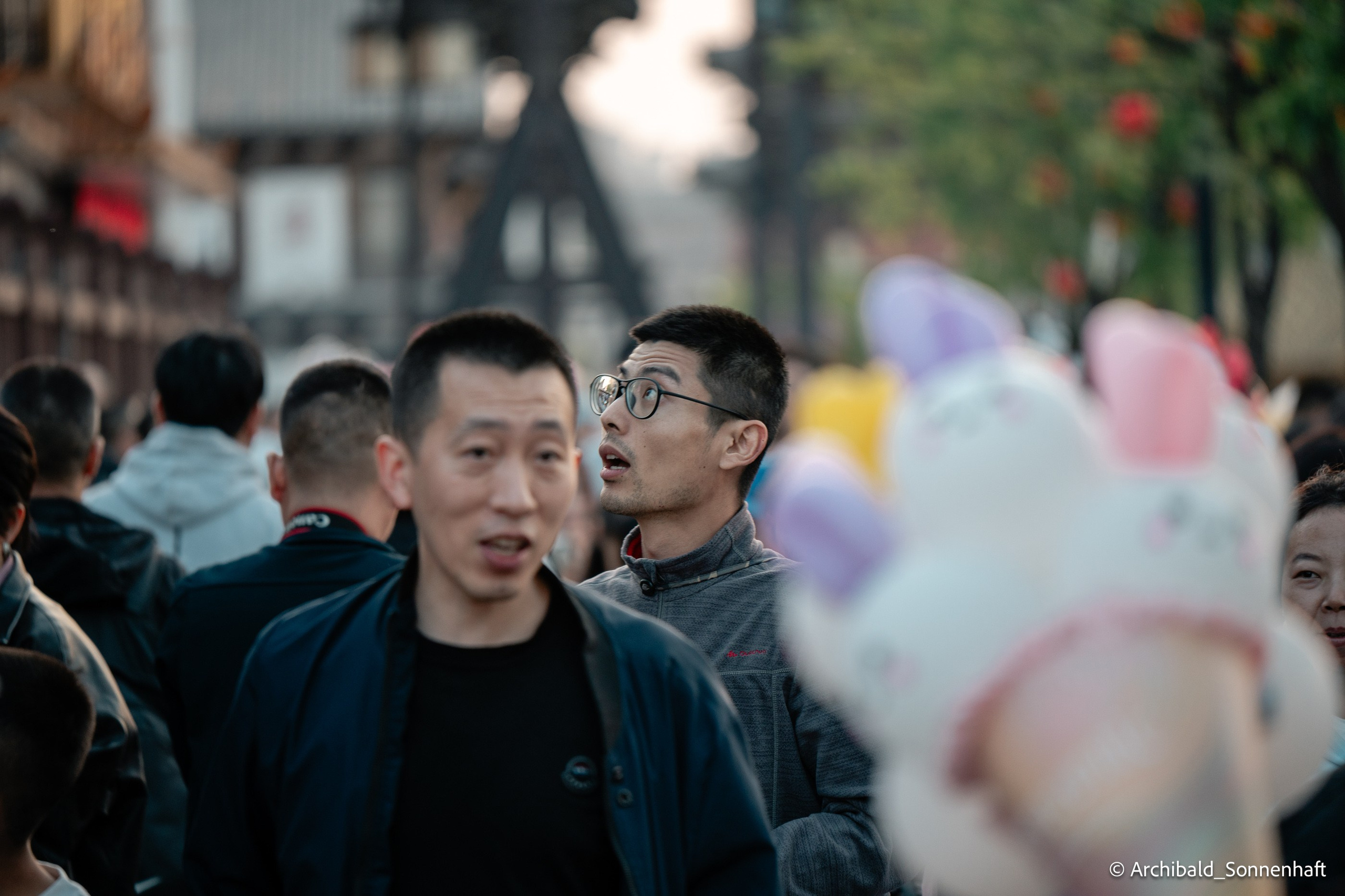 Datong. Photographer in Guangzhou, China. Archibald Sonnenhaft