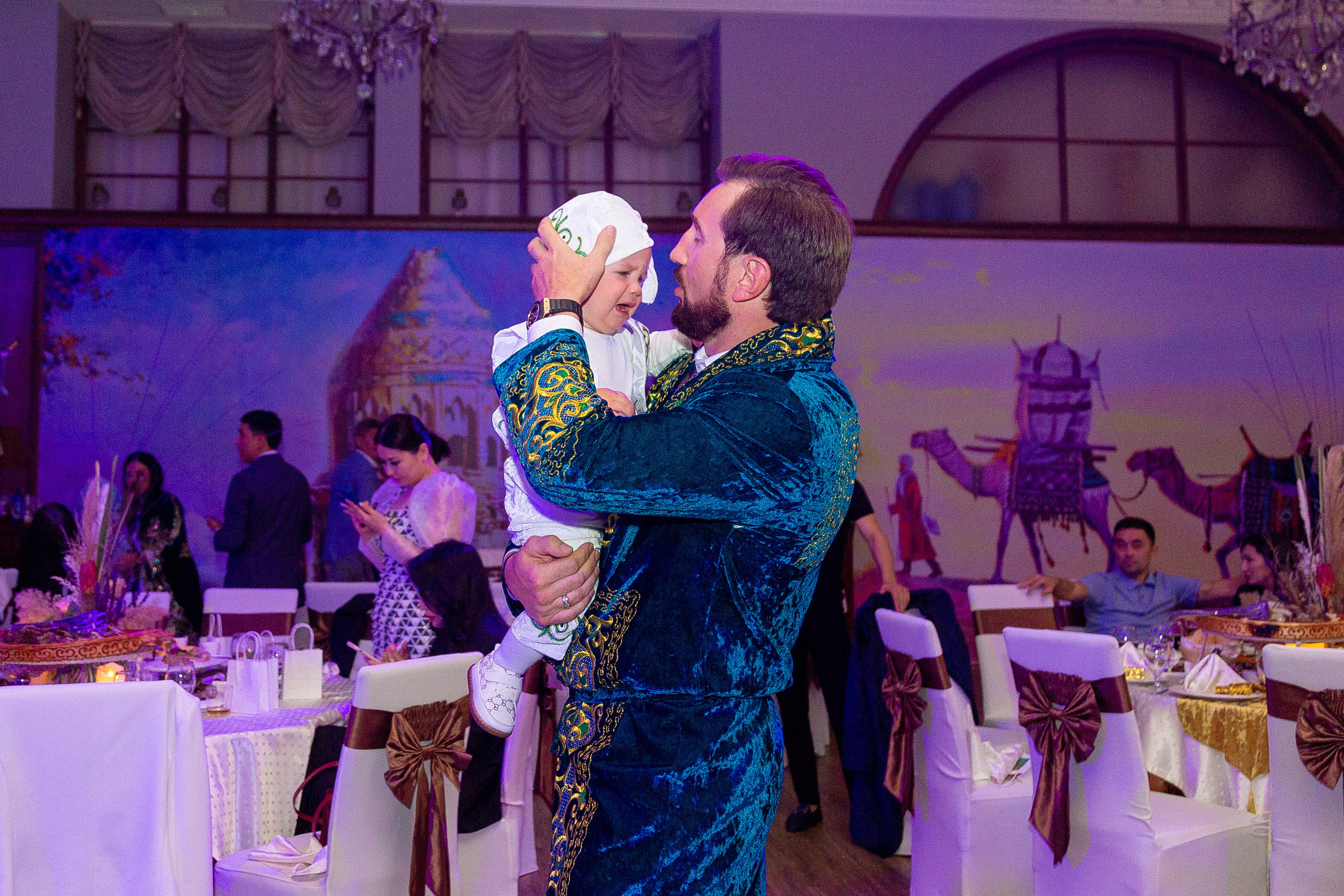 Лео и Давид годик. Свадебный фотограф в Алматы Айгерим Верба
