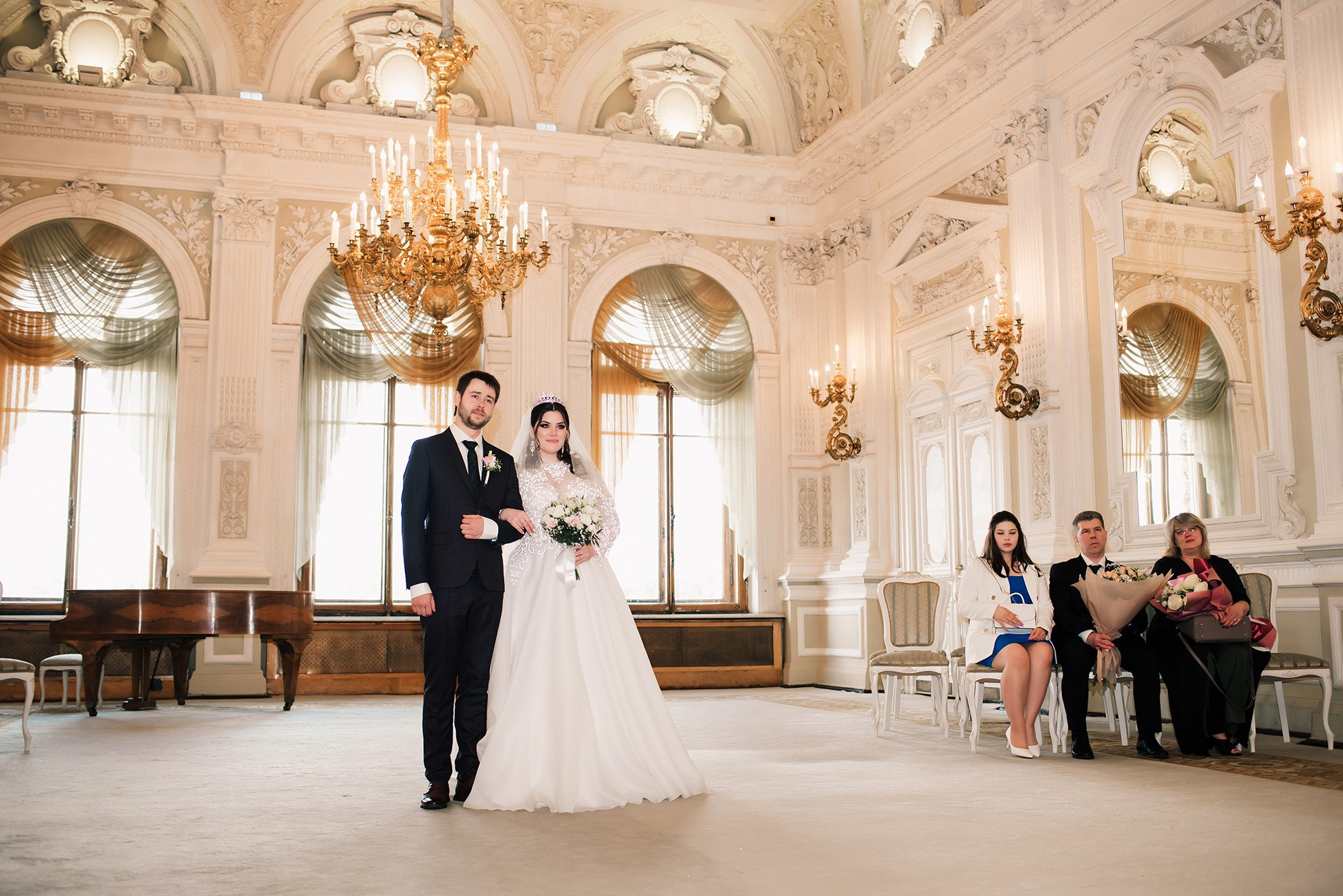 Алина и Илья. Свадебная классика. Семейный и Свадебный фотограф. Санкт-Петербург. Пушкин