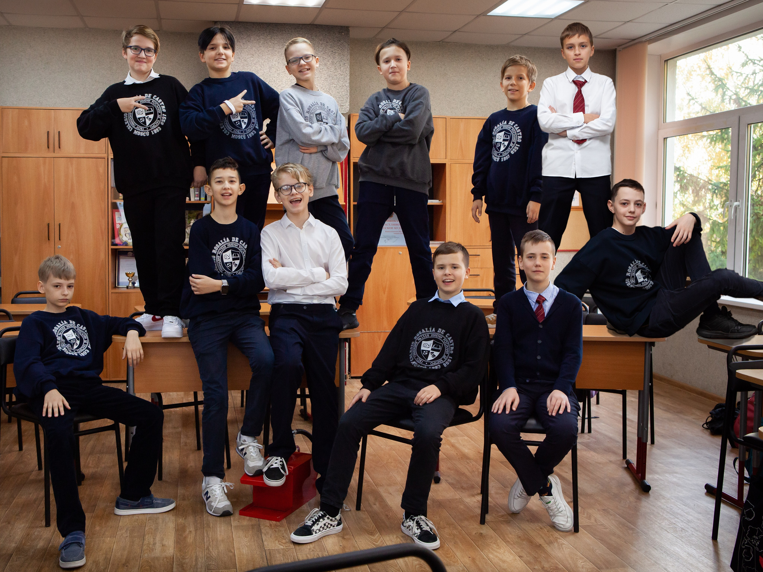 Календарь 6 класс. Выпускные альбомы Москва СВАО