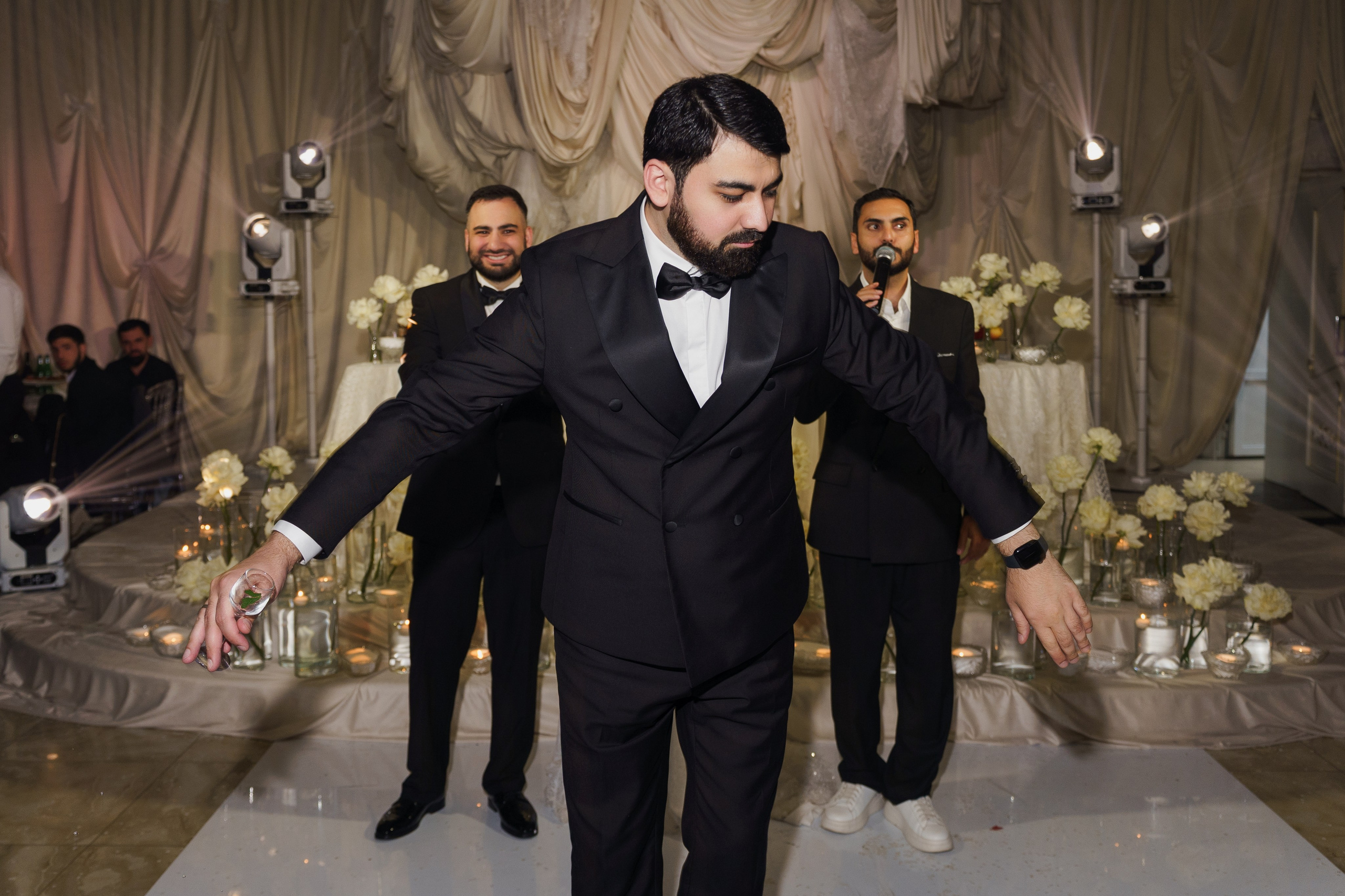 Красивая Армянская свадьба в Краснодаре от ТВИНС СТУДИО. ТВИНС СТУДИО — лучшие свадебные фотографы и видеографы в Краснодаре