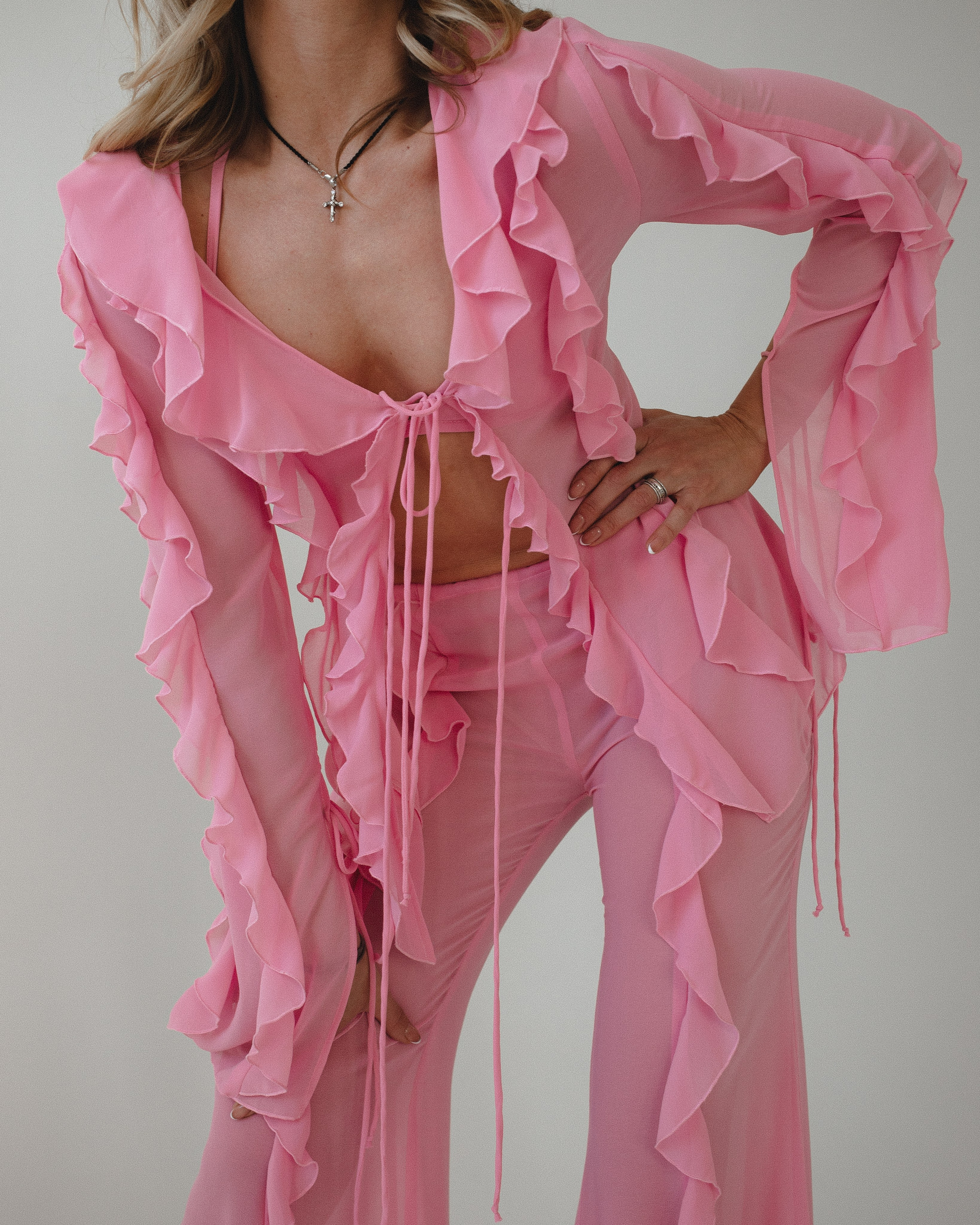 Monreve. Фотограф в Москве и Сургуте Алла Лесовая. Снимаю каталог для брендов и индивидуальные портреты для людей