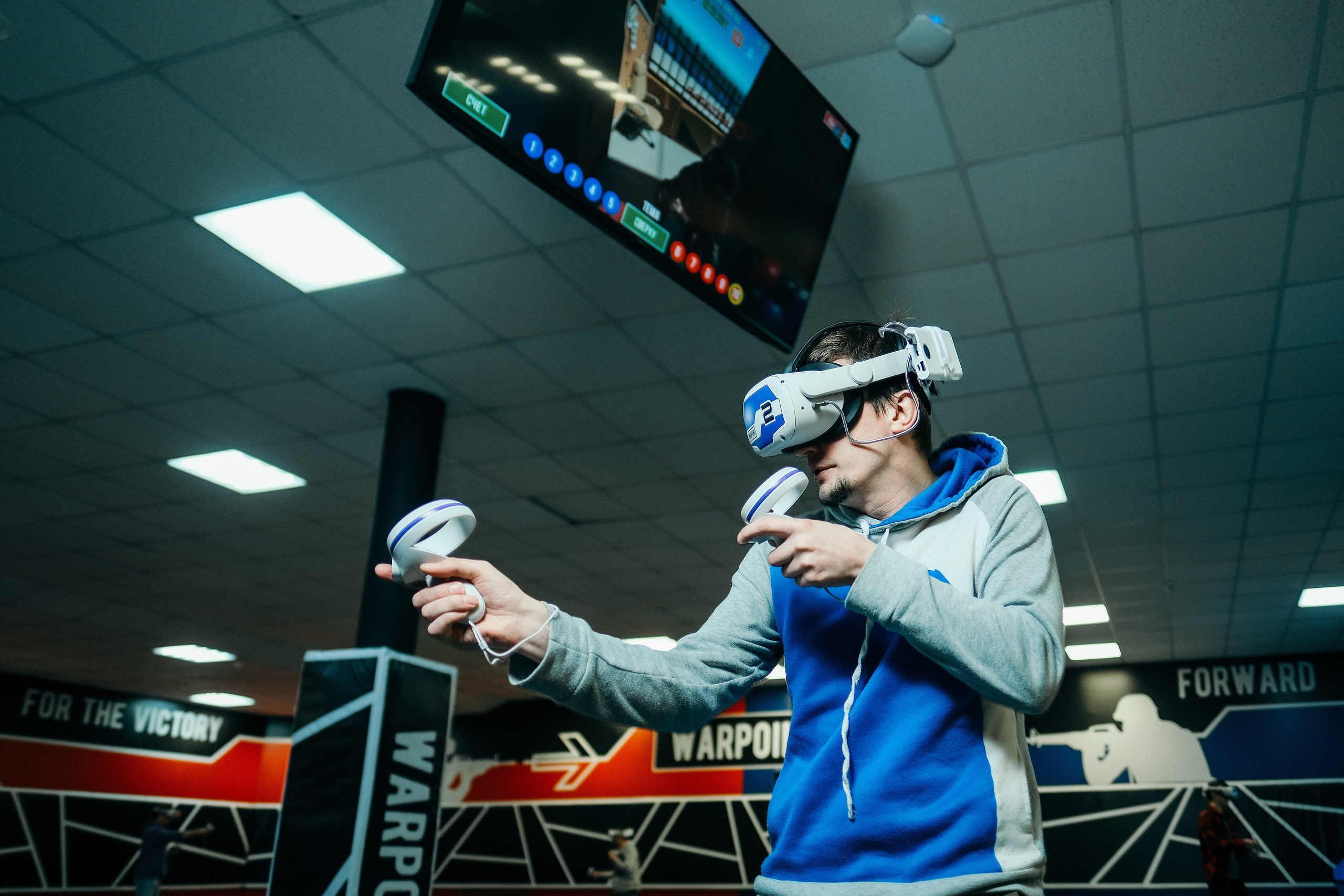 Открытие VR-клуба WARPOINT. Свадебный и репортажной фотограф Денис Ожигин в Краснодаре и Краснодарском крае