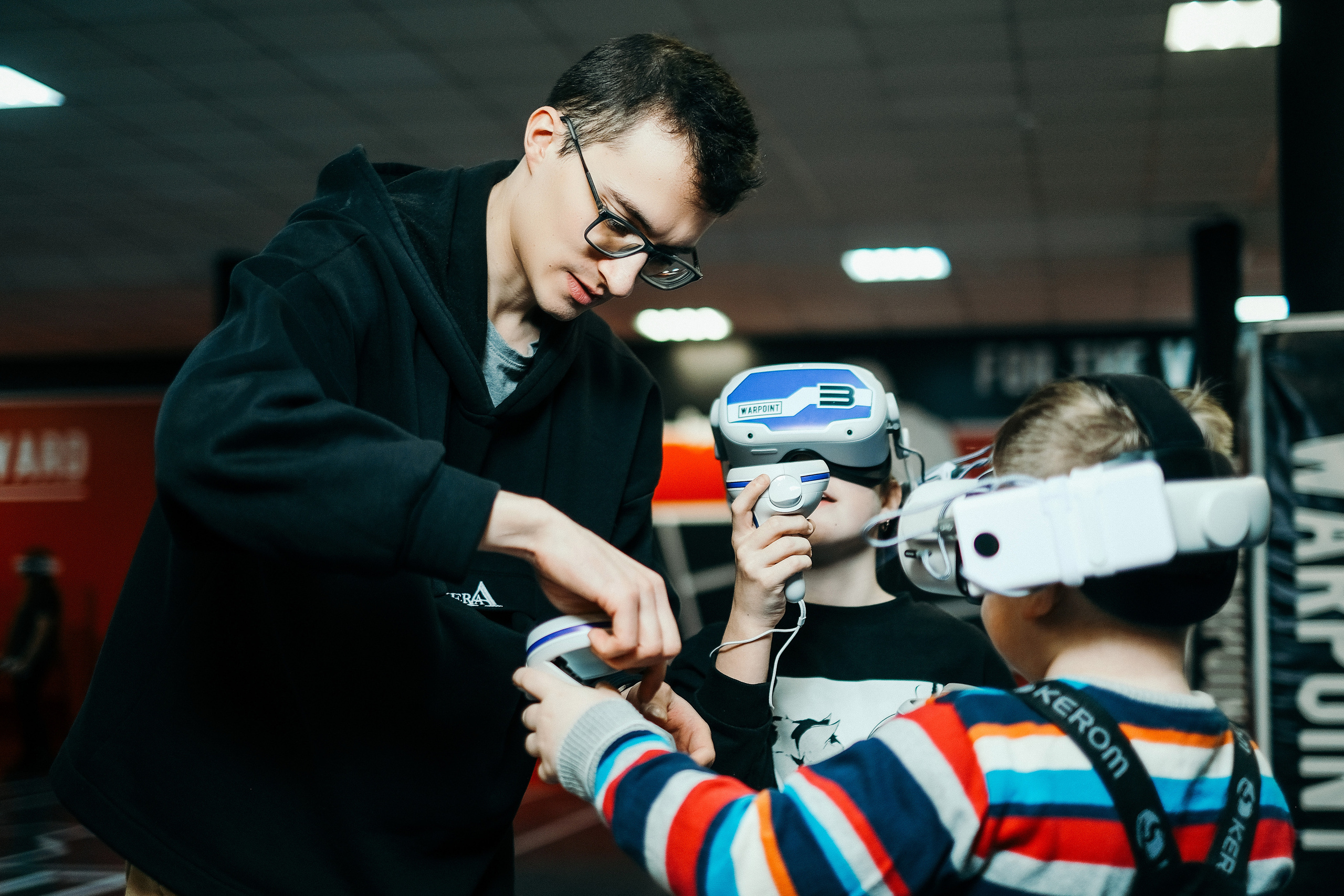 Открытие VR-клуба WARPOINT. Свадебный и репортажной фотограф Денис Ожигин в Краснодаре и Краснодарском крае