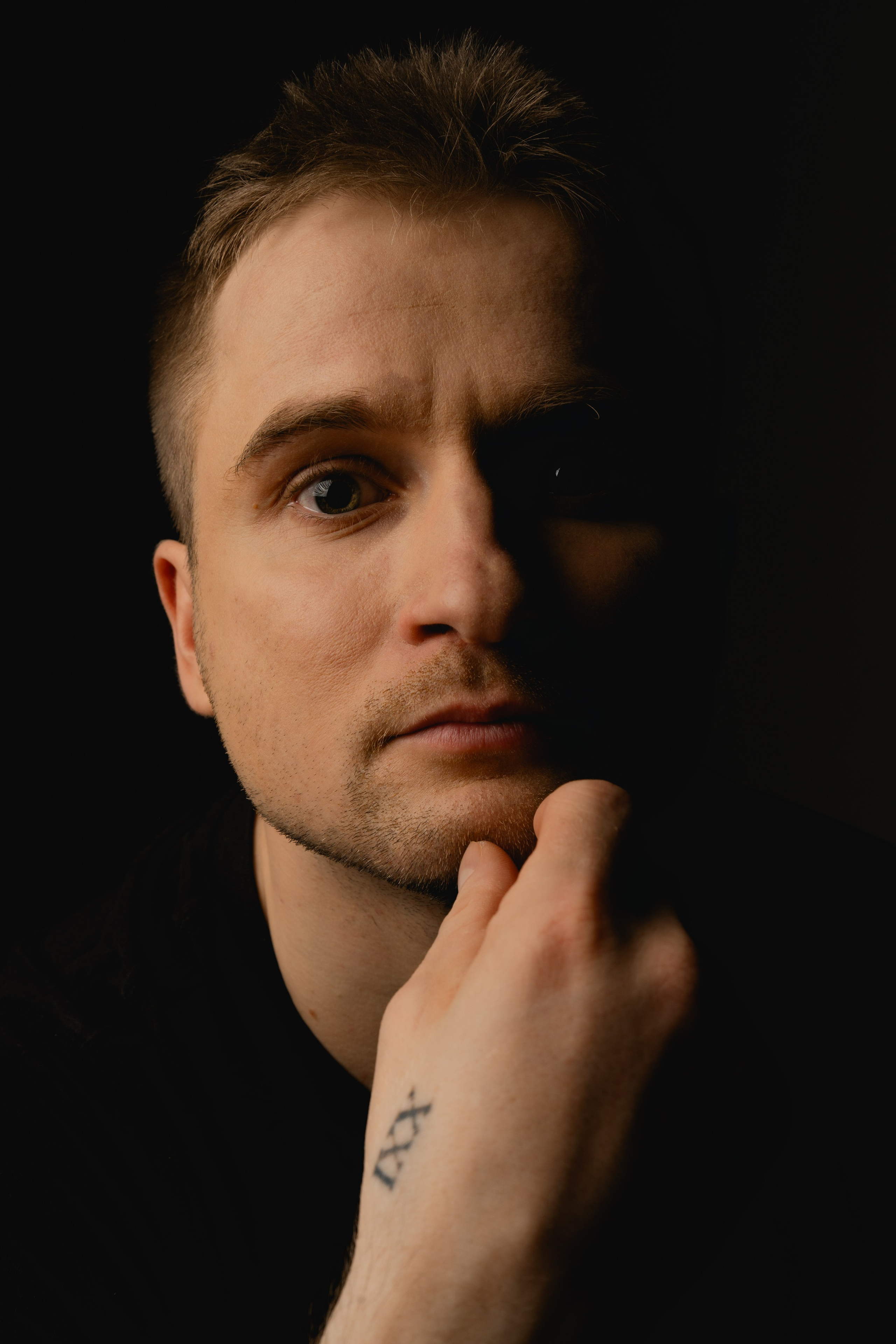 Дима. Виктория Саханкова — портретный и семейный фотограф в Москве