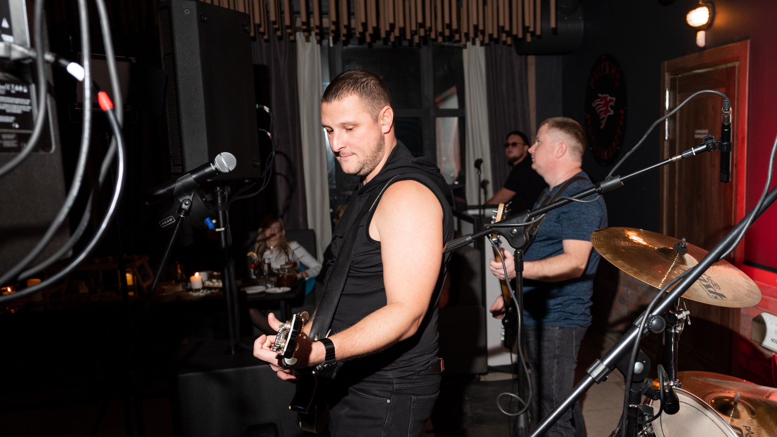 Рок — вечеринка. Бжицких Виталий — фотограф г. Ульяновск