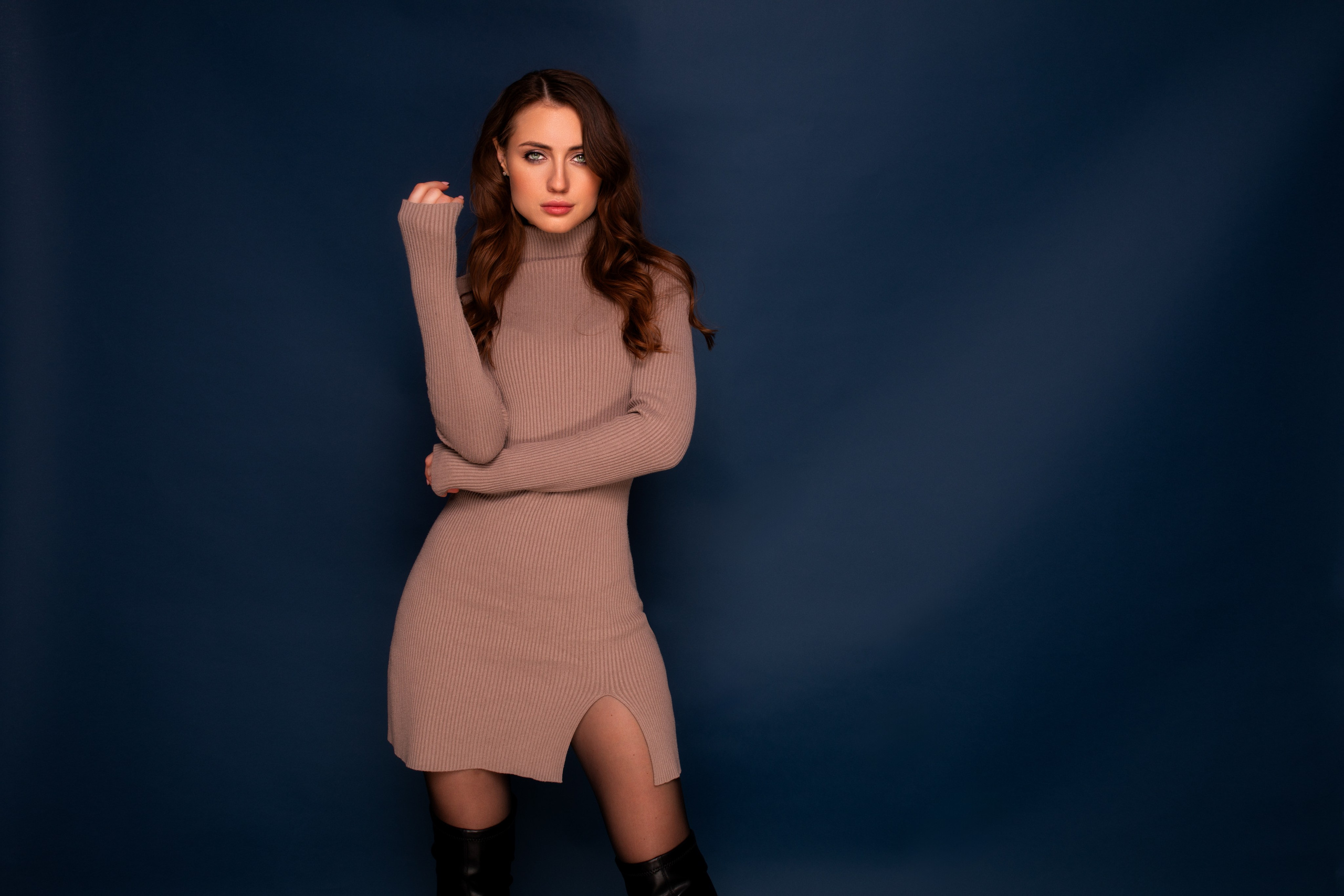 Фотосет с Анастасией в студии на циклораме в формате для «себя»