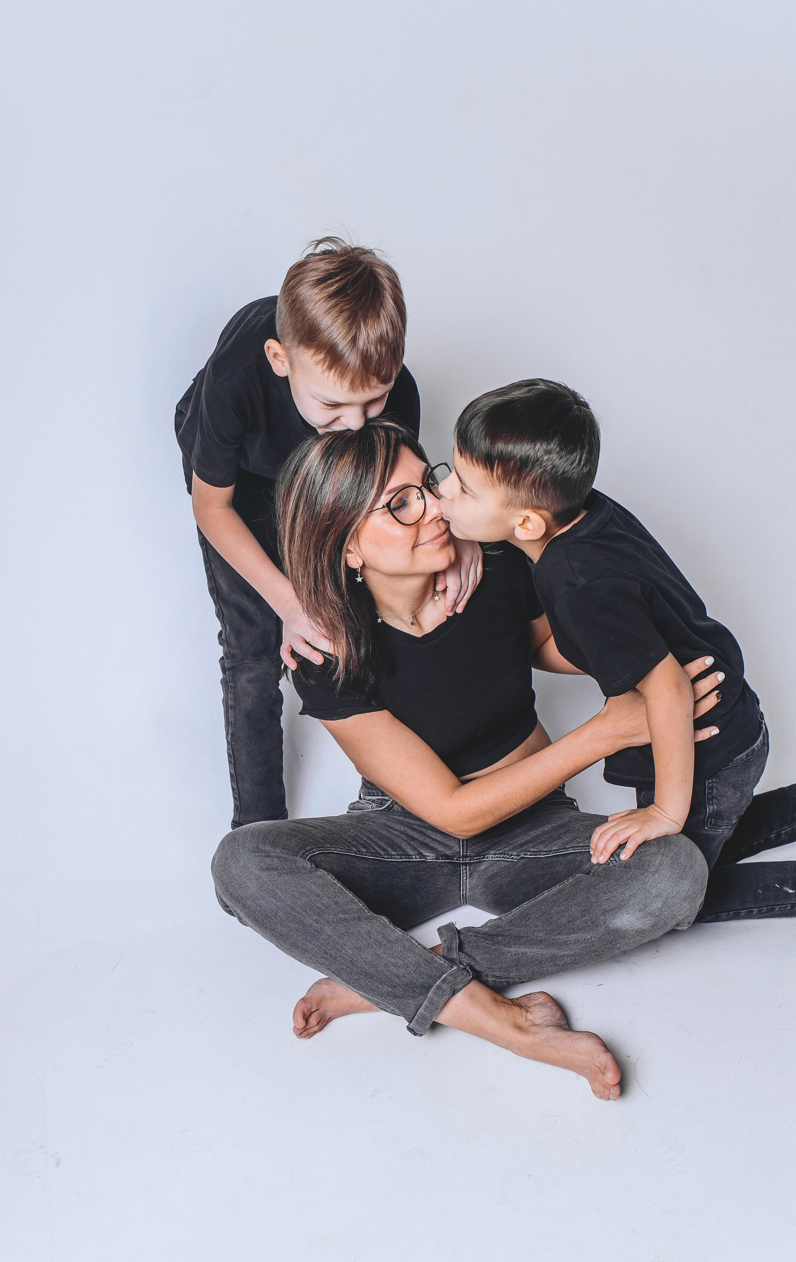 Лейла и сыновья 2023. Фотограф Наталья Шпиллер Санкт-Петербург