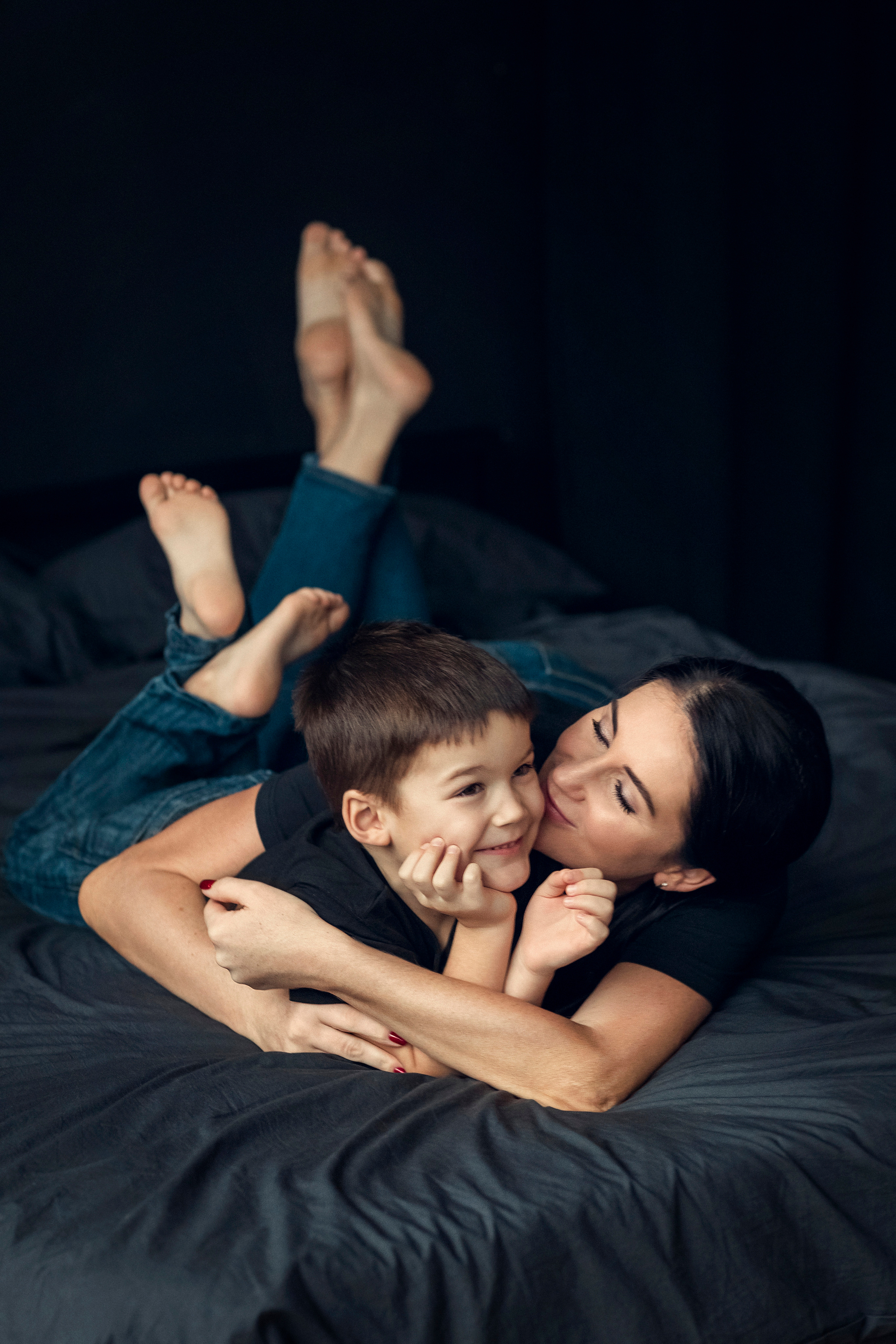 Фотосессия мамы и сына в студии "Сейчас". Семейный и детский фотограф в Перми Мария Карабатова