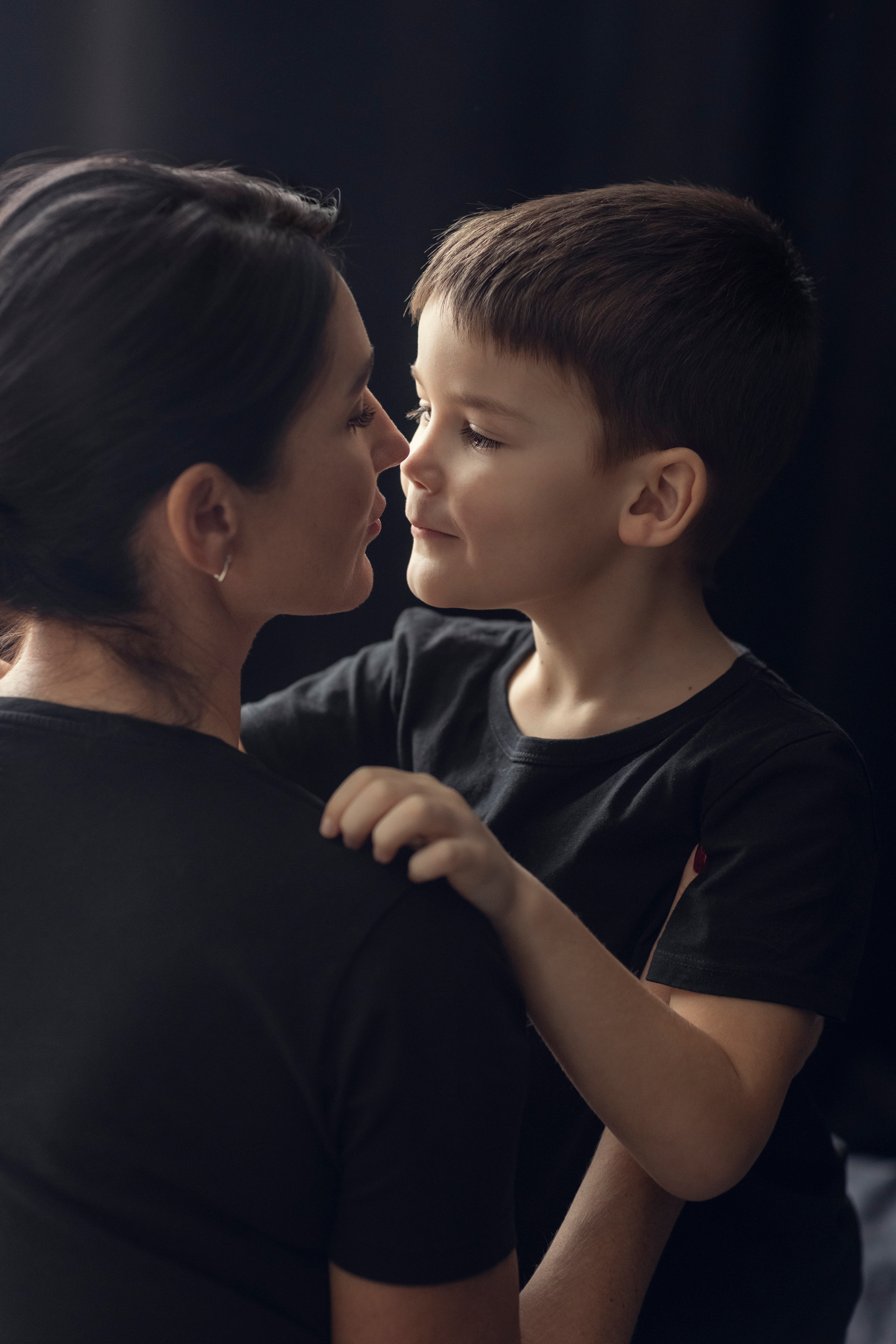 Фотосессия мамы и сына в студии "Сейчас". Семейный и детский фотограф в Перми Мария Карабатова