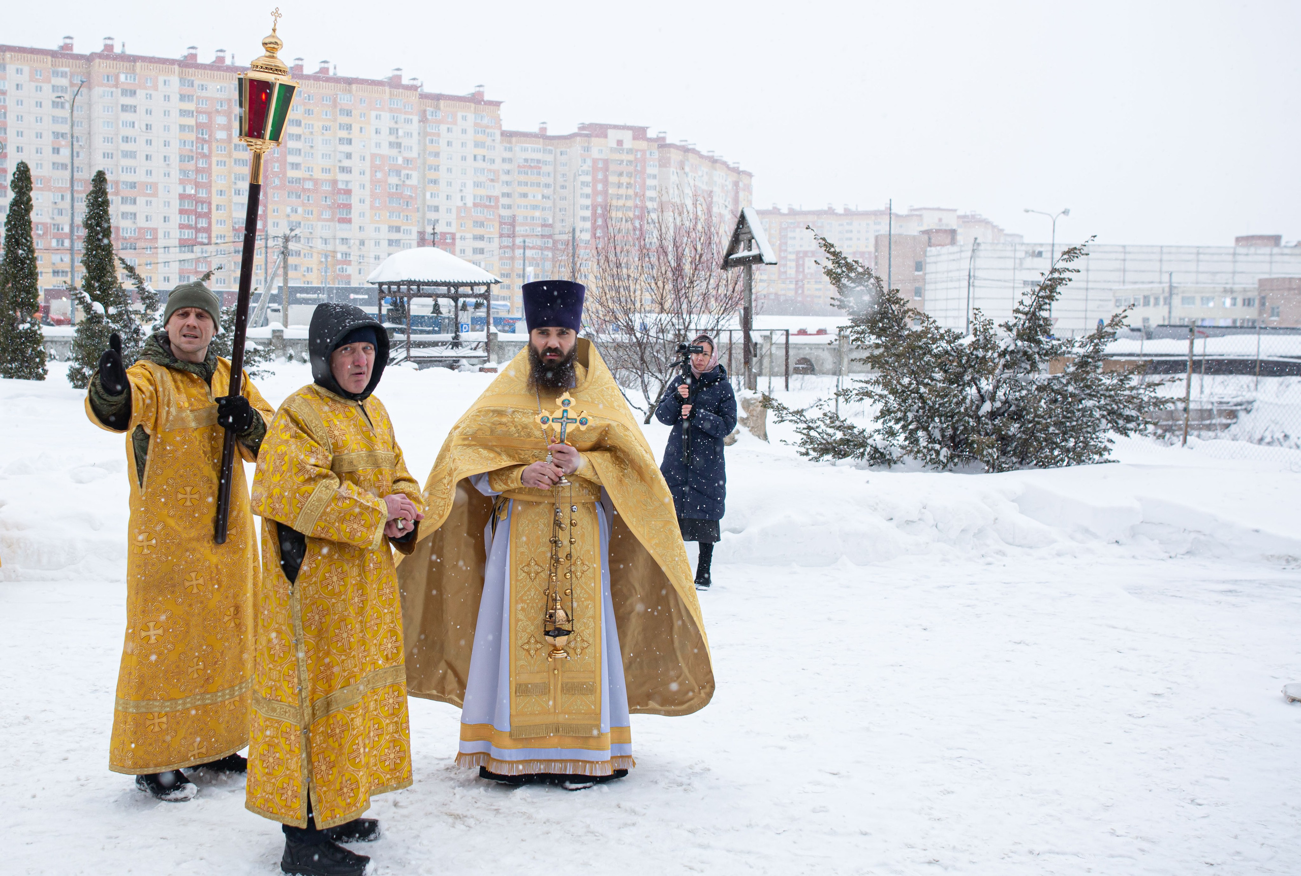 Крестный ход по д. Островцы Раменского городского округа. Семейный и детский фотограф Анна Петракова