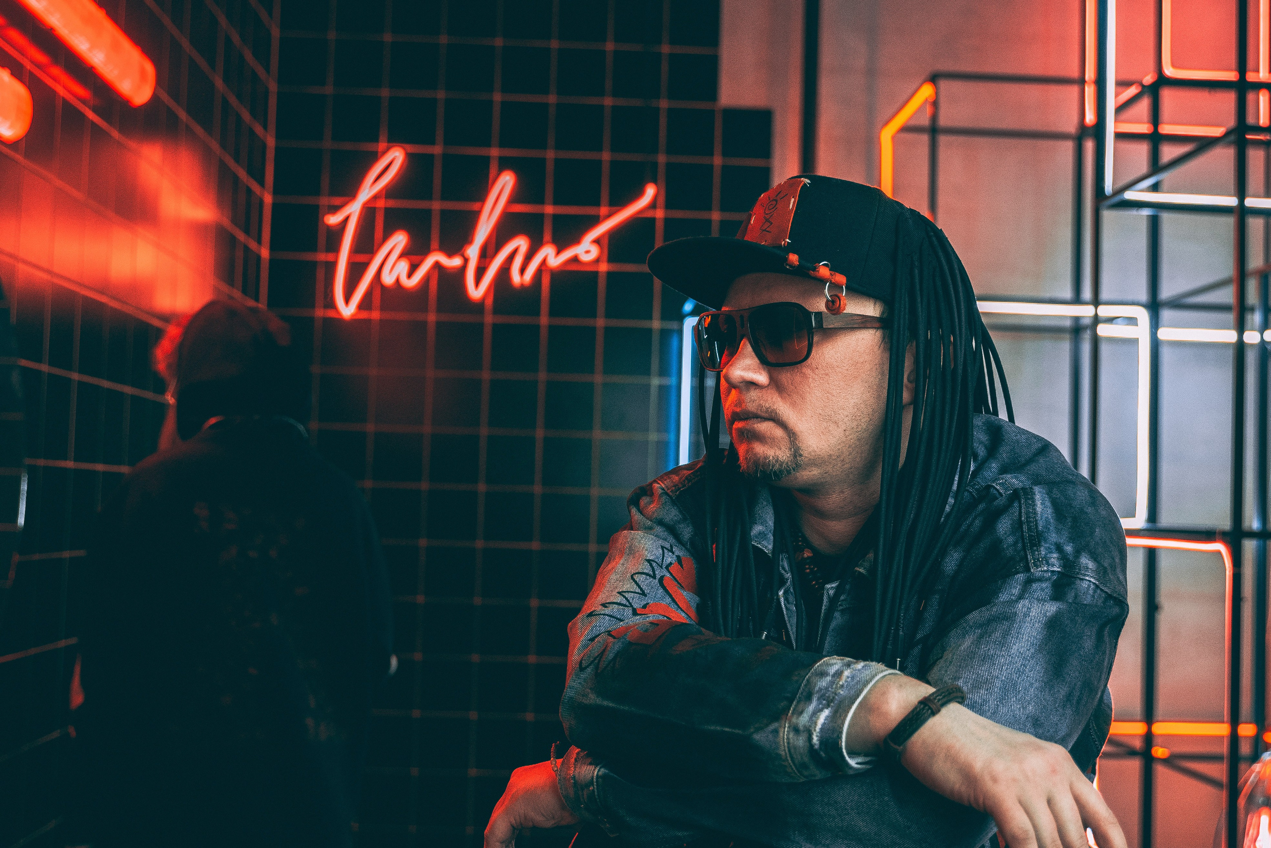 Фото. Music label Dust Heave sound