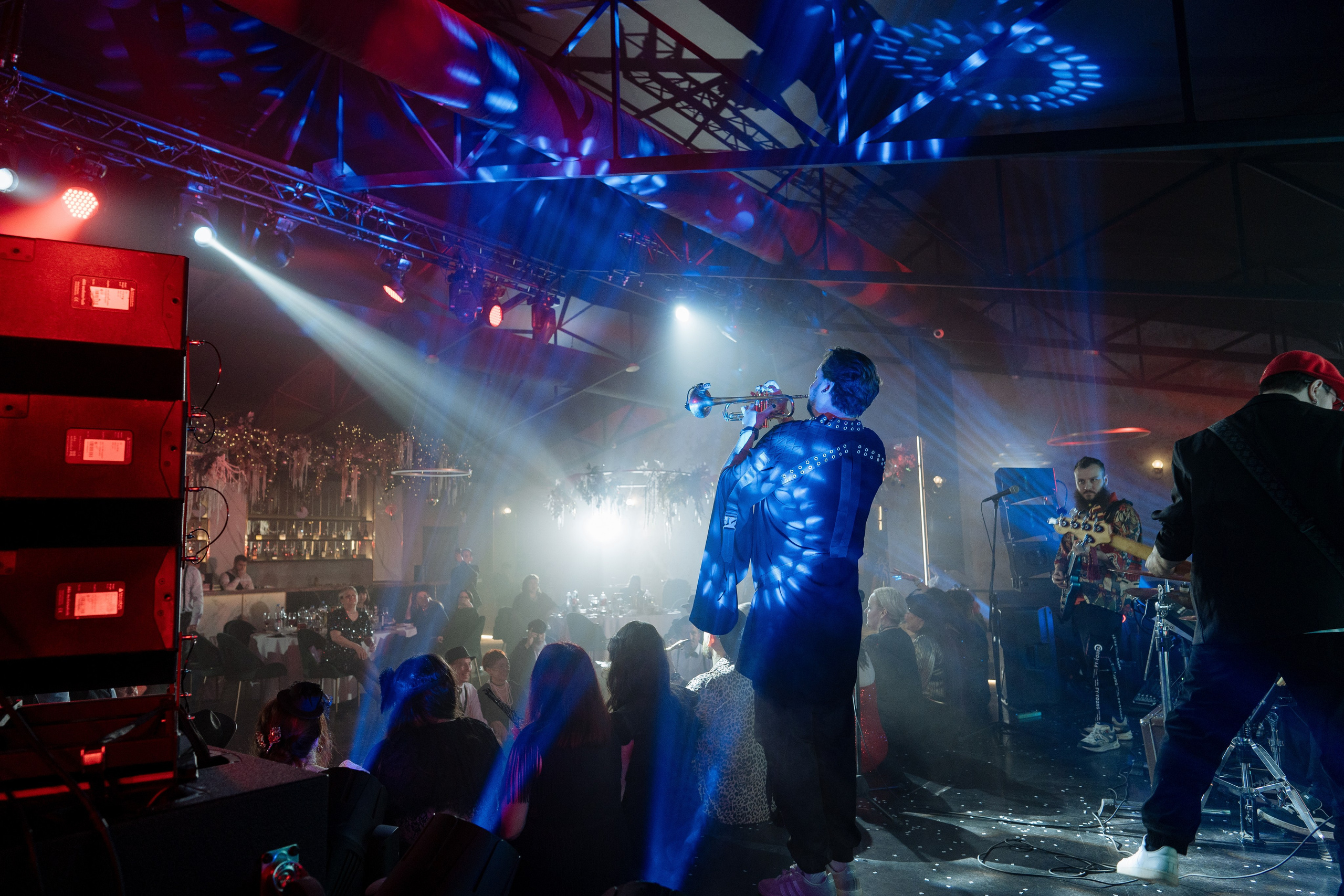 Альбион Тур