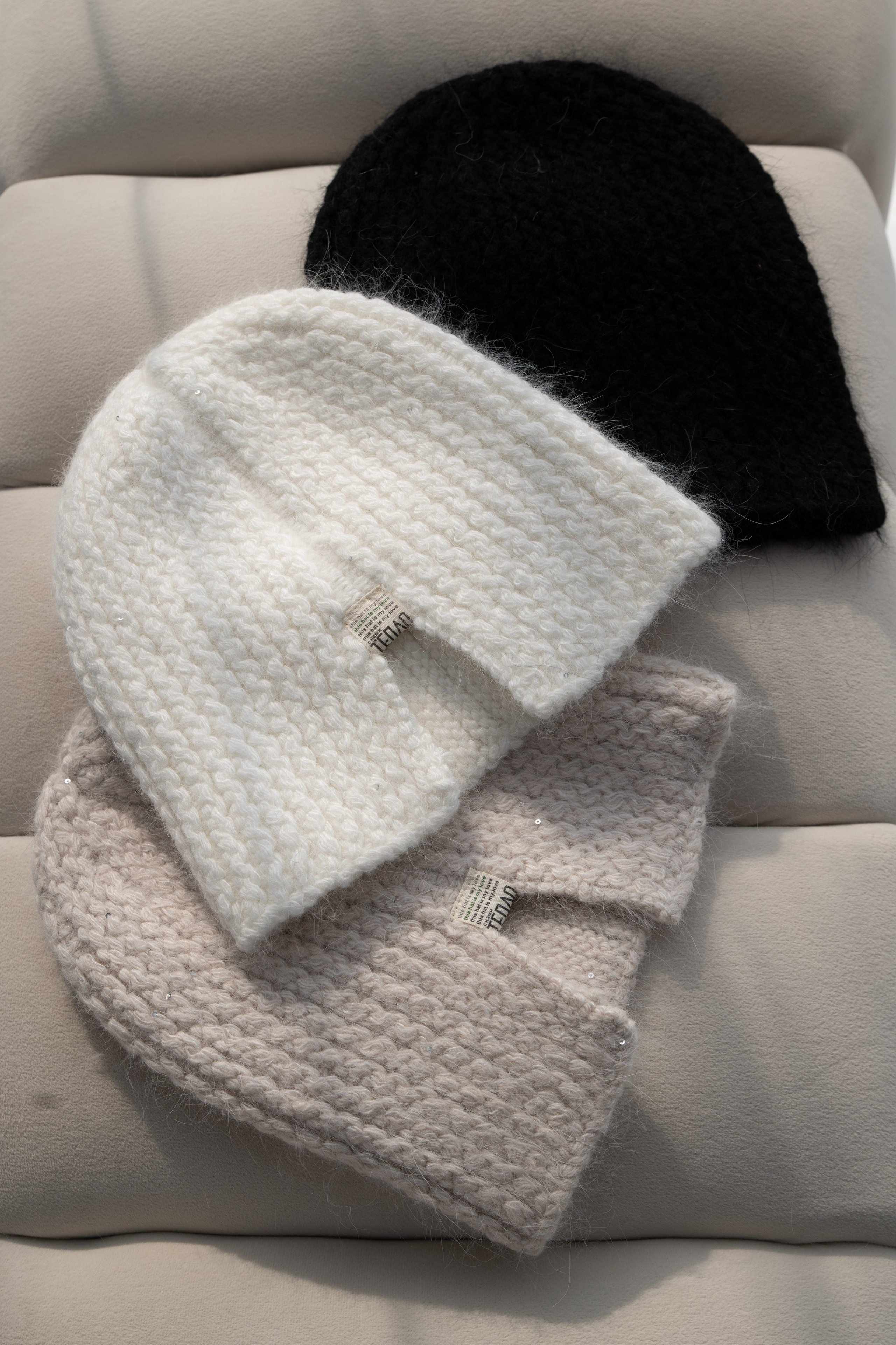 С нами тепло. Фотограф Ярмишко Дарья. Выпускные фотокниги