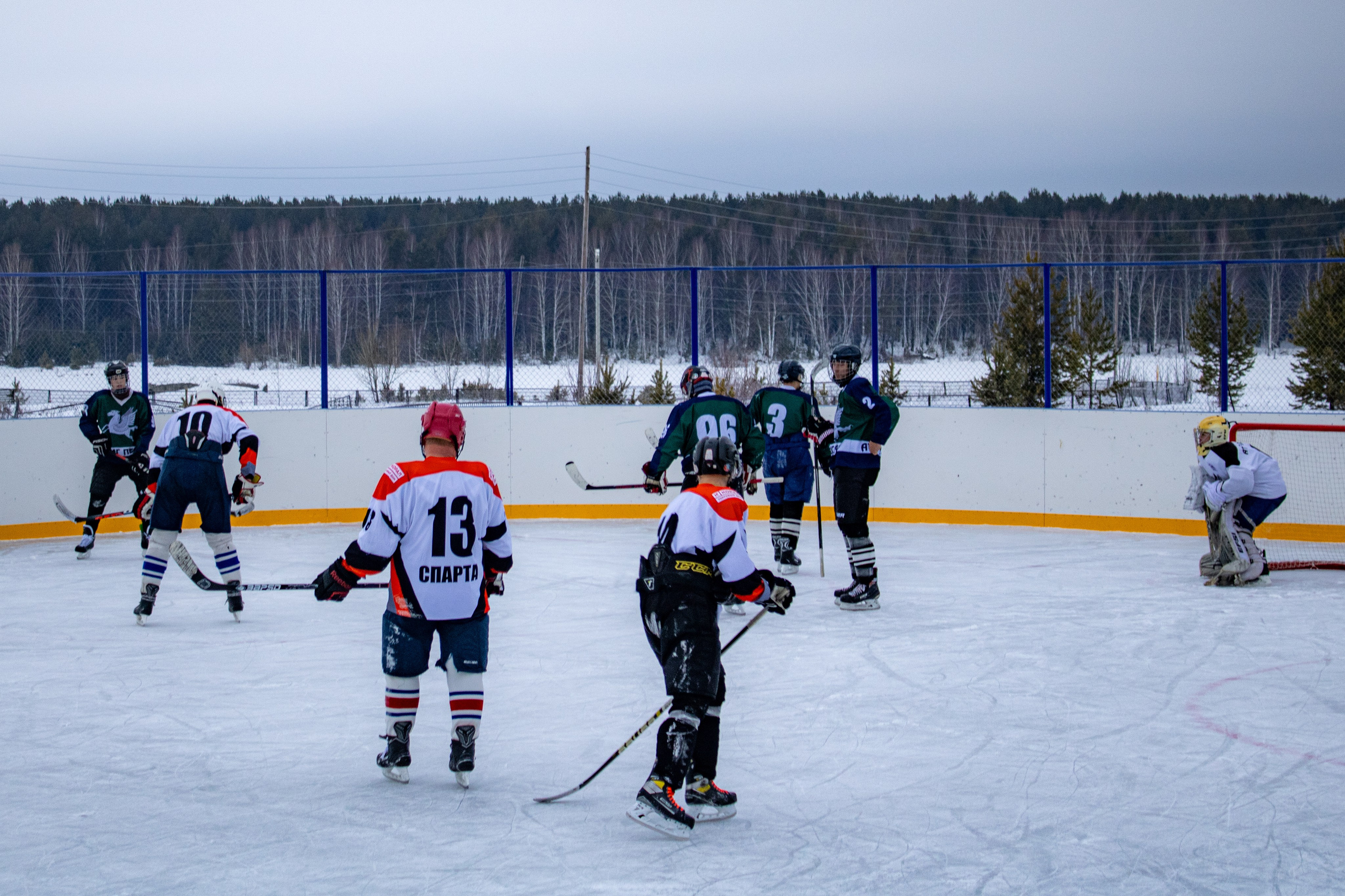 Хоккей г.п Атиг-г.Нижние Серги