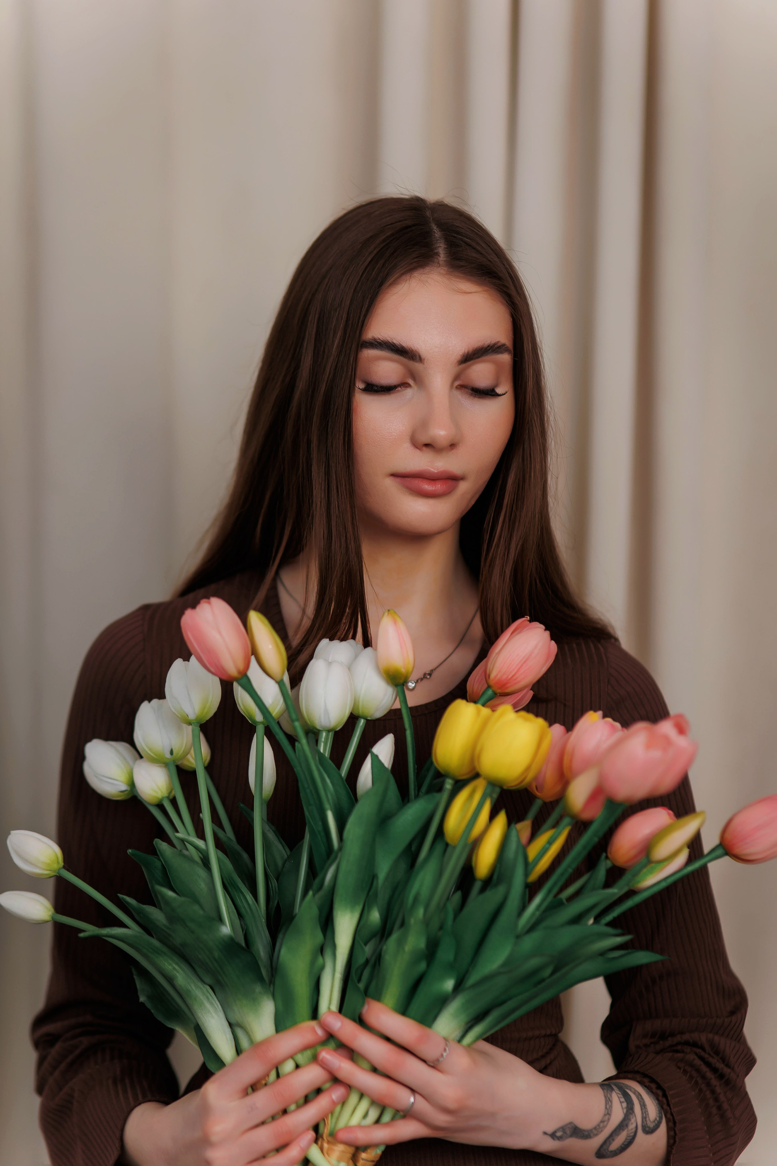 Ваши фотографии. Интерьерная фотостудия Background в Омске