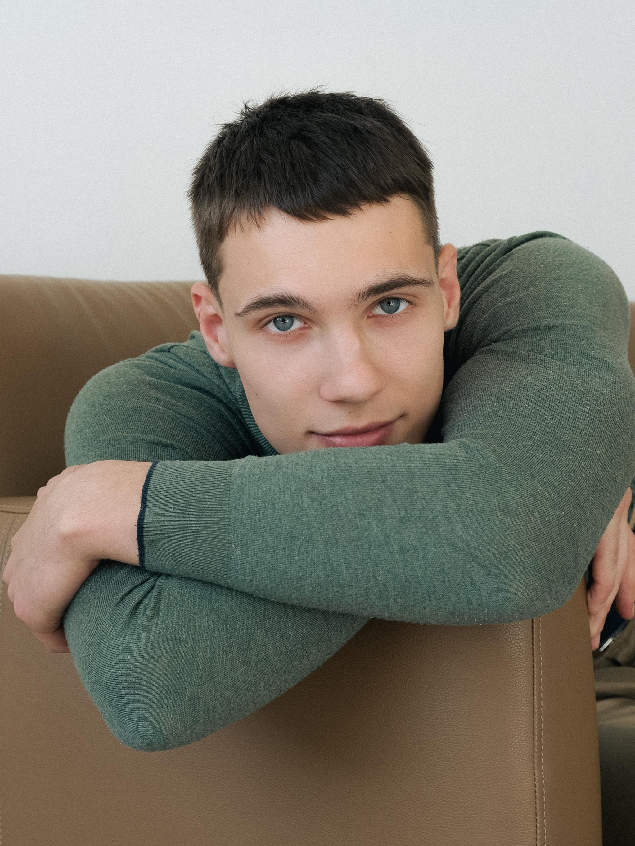 CASES: INDIVIDUAL. CHRISTINA GRIG // photographer, content creator