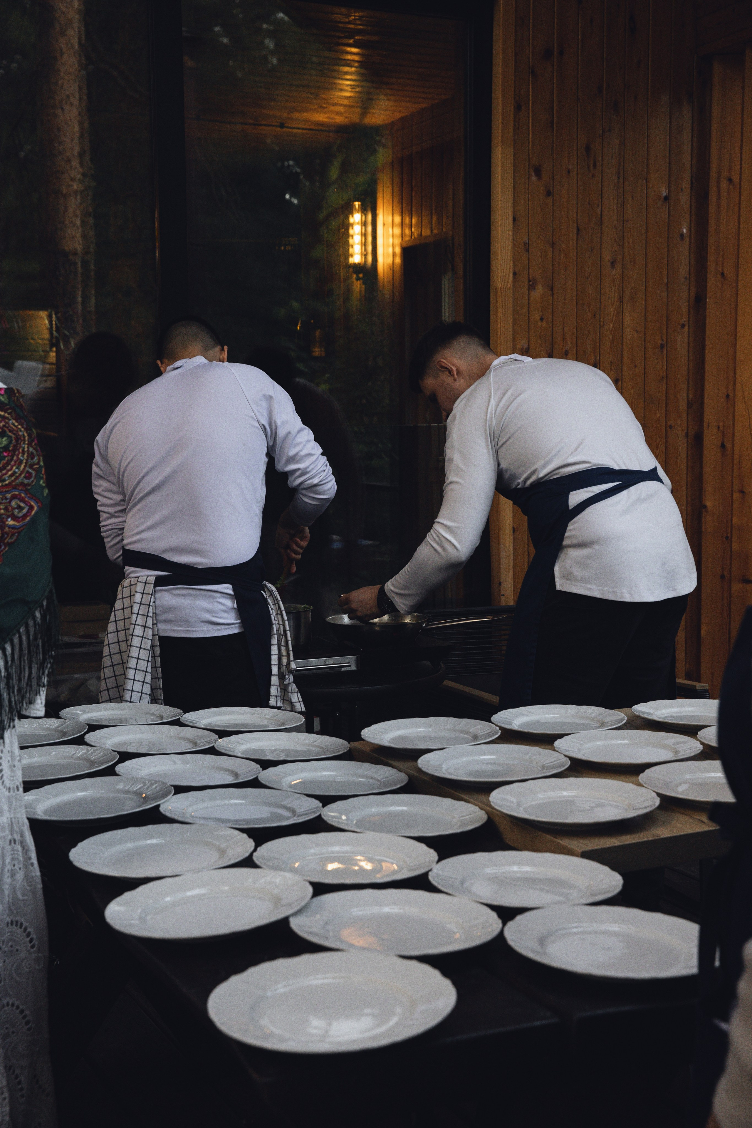 Званый ужин от гастрокафе «Sentori». Свадебные фотографы в г. Сургут Маркова Наталья и Замахина Елена