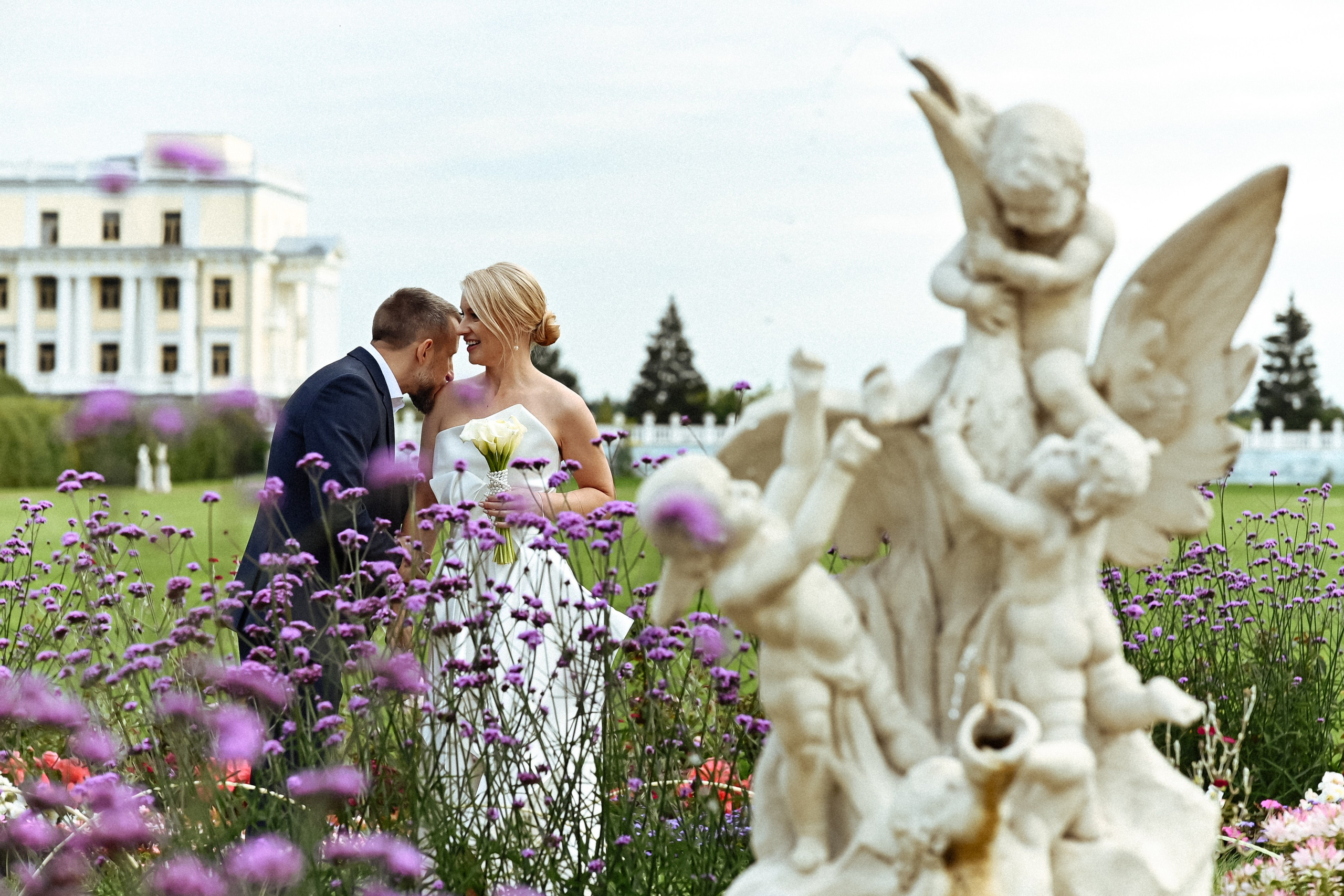 Свадьба Кутузовский загс и Архангельское. Анастасия Петрович фотограф, фотокорреспондент в Москве и Санкт-Петербурге. Фотосъёмка репортажа, мероприятия, корпоративная съёмка, контент