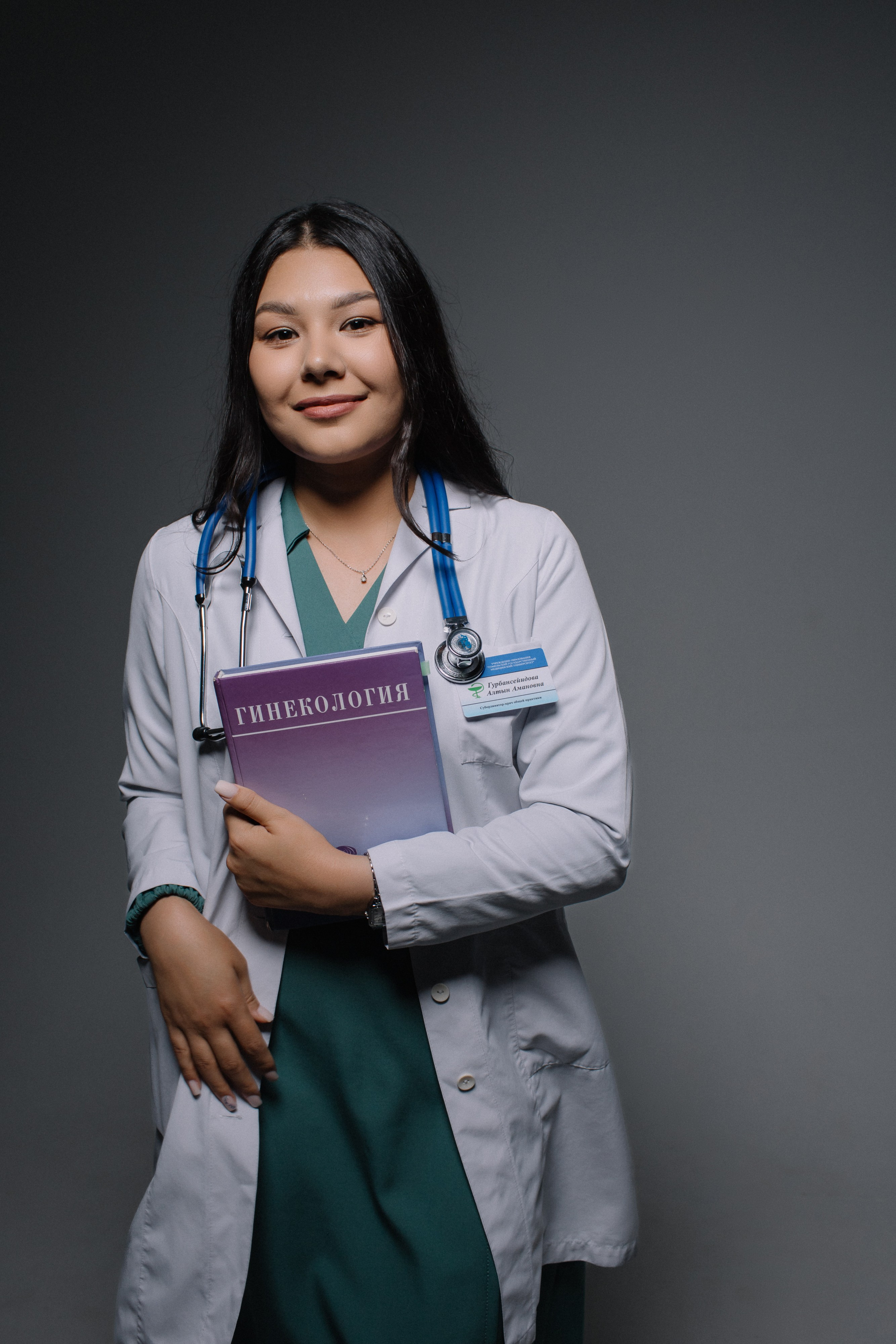 Съёмка для выпускников ГГМУ с элементами контента. Часть 2. Сергеев Алексей. Фотограф