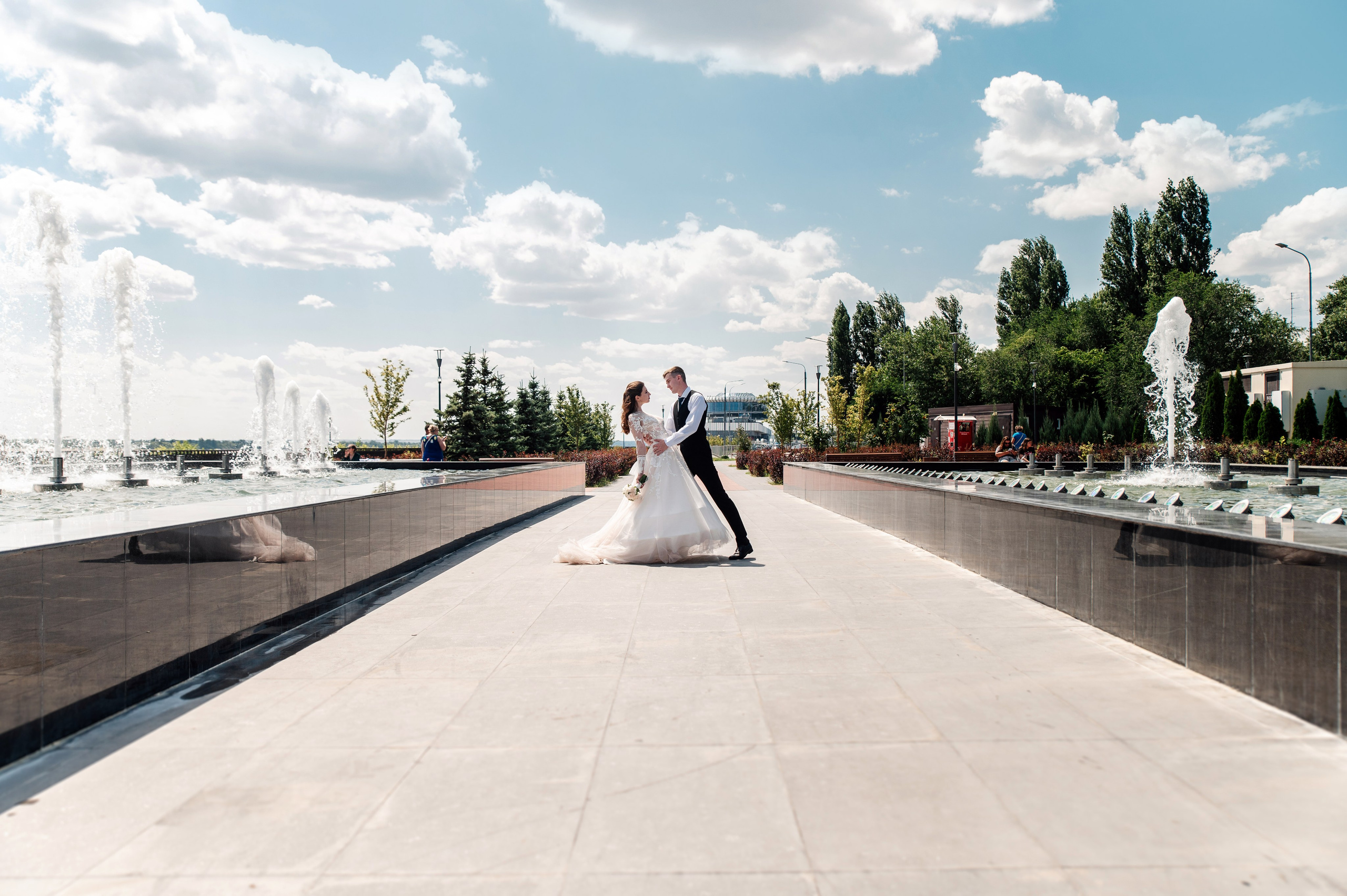 Анонс 03-08-24. Свадебный и travel фотограф в Волгограде, Сочи, Домбае, Европе