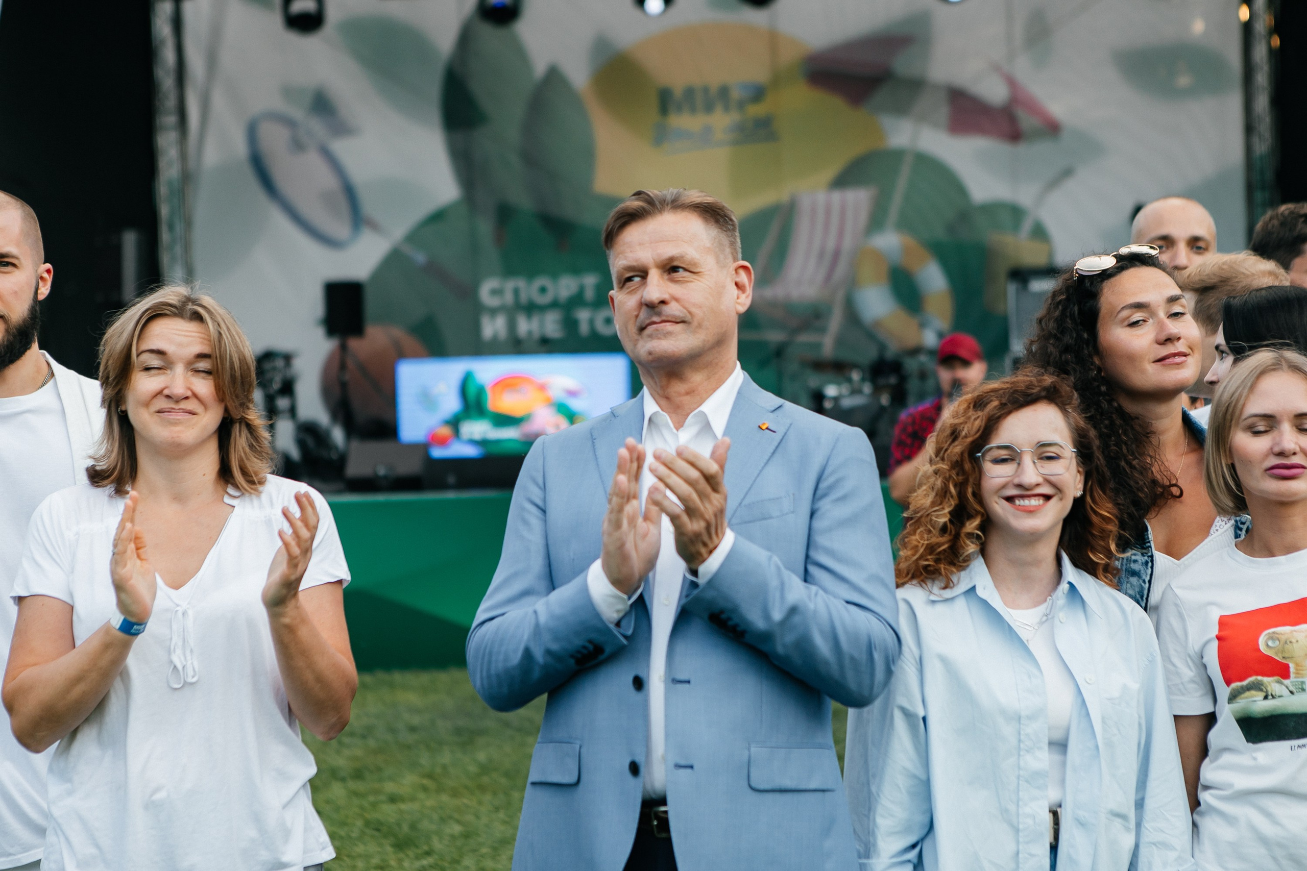 МИР событие на 1200 человек. Фотограф в Москве Дмитрий Жарков