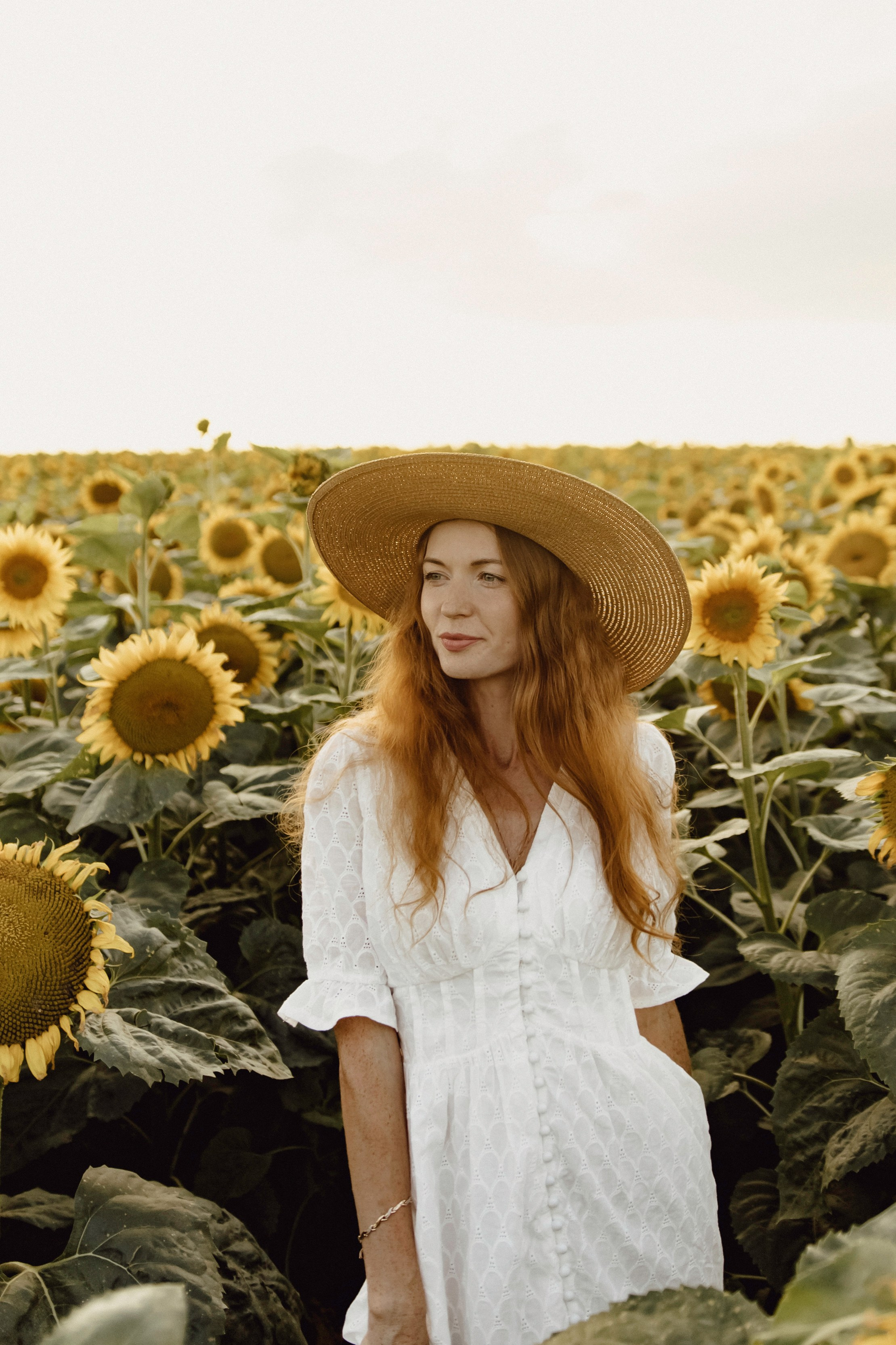 Елена в подсолнухах. Фотограф в Кирове и Кирово-Чепецке Валерия Шиляева