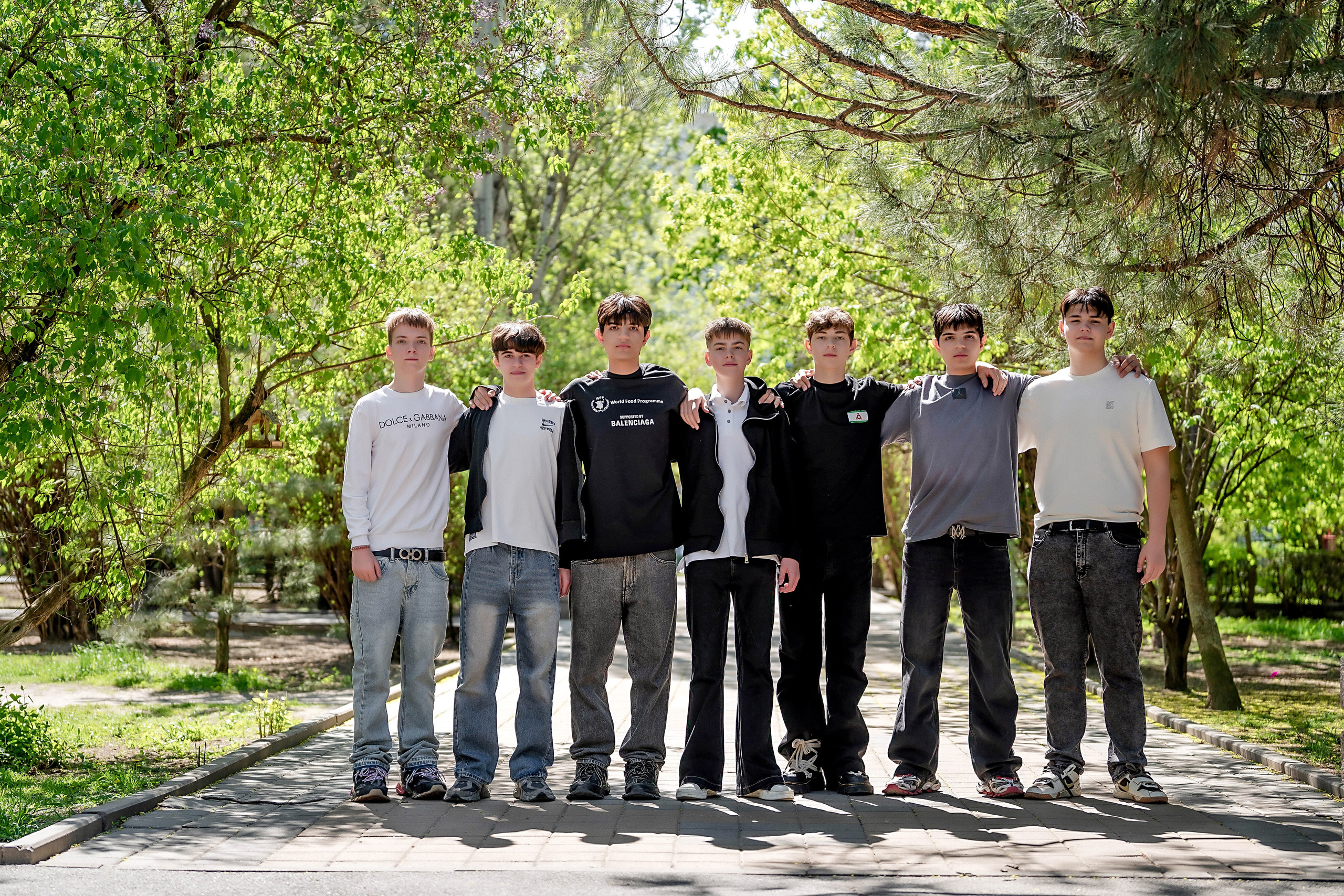 Выпускные (школьные) альбомы (книги) в Ростове-на-Дону. Современные Выпускные Альбомы в Ростове-на-Дону